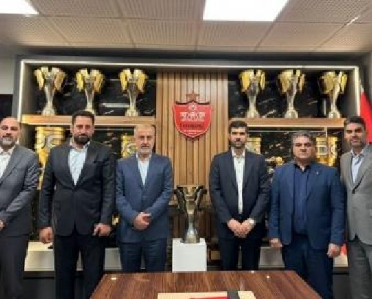 نشست هیئت مدیره پرسپولیس با حضور مدیرعامل برگزار شد