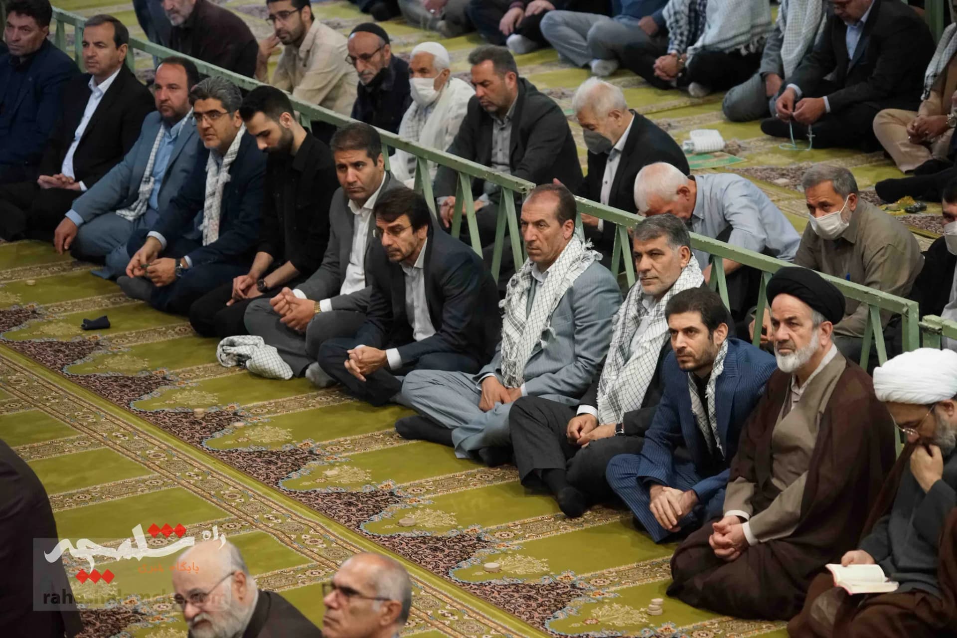 حاشیه‌های امروز نمازجمعه تهران +تصاویر — تصویر 14