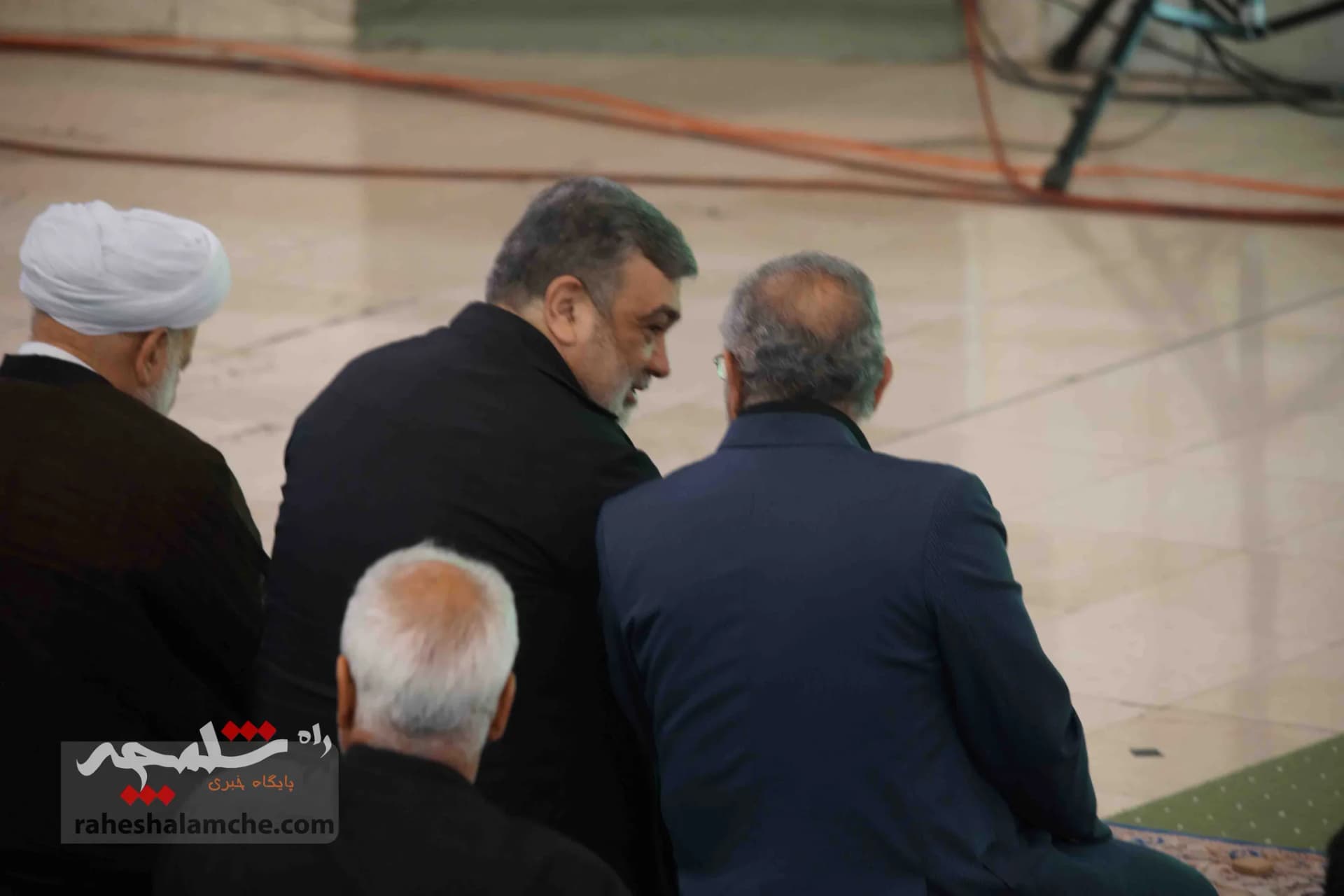 نمازجمعه این هفته تهران برگزار شد +تصاویر — تصویر 11