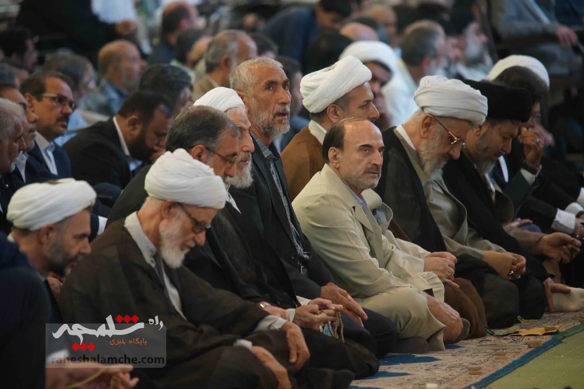 نماز جمعه این هفته تهران برگزار شد +تصاویر — تصویر 31