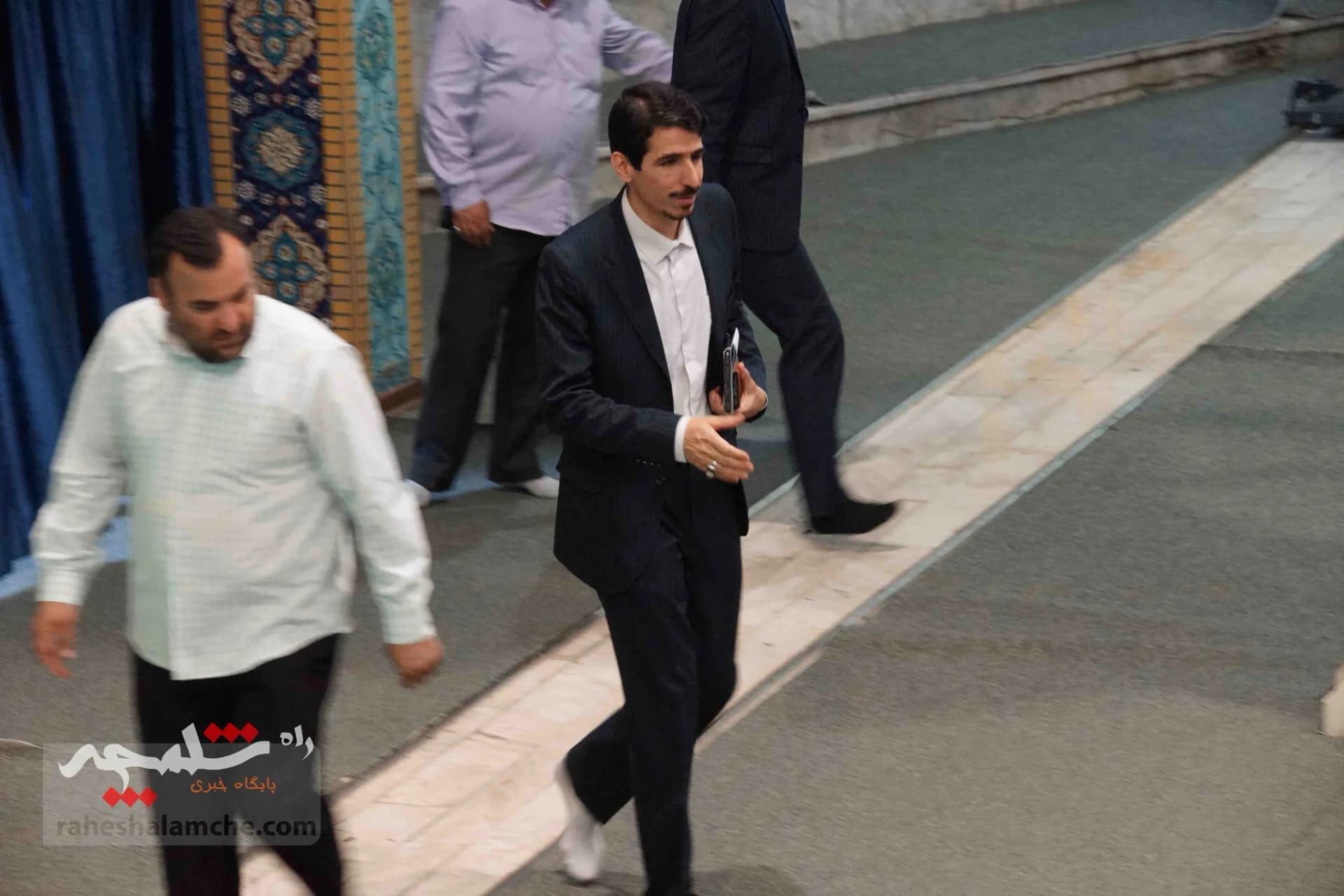 نماز جمعه پرشکوه این هفته تهران در دانشگاه تهران برگزار شد +تصاویر — تصویر 9