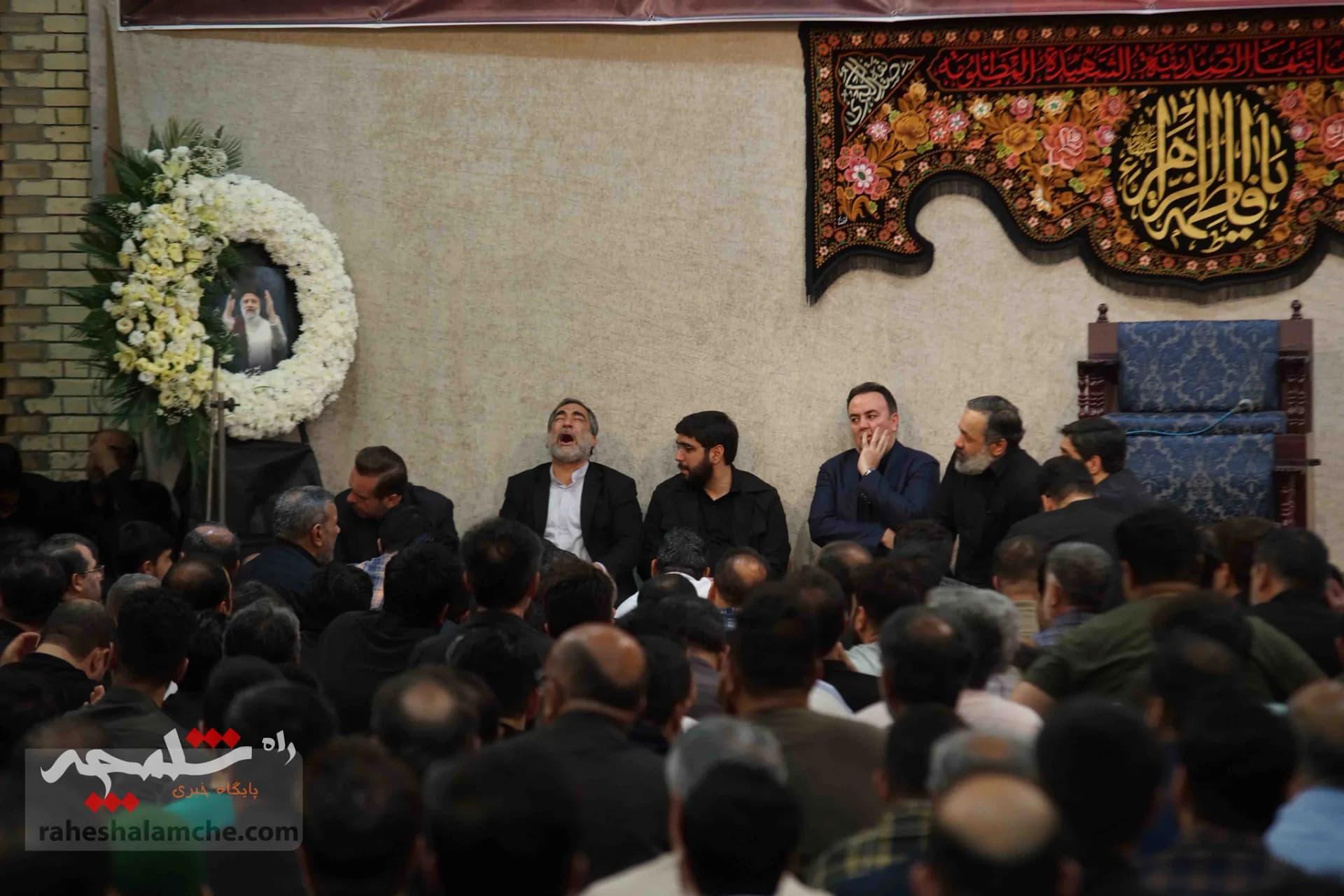 چه کسانی در مراسم گرامی‌داشت شهدای خدمت در مسجد ارک حضور داشتند؟ +تصاویر — تصویر 39
