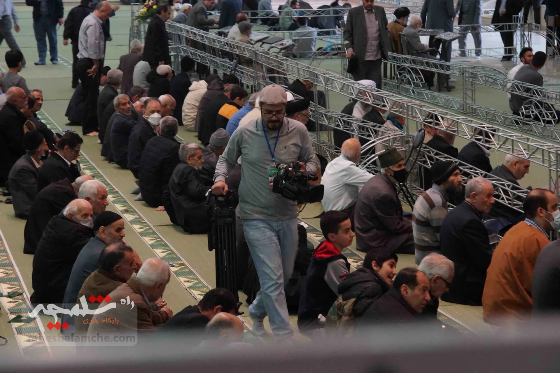 نماز جمعه این هفته تهران برگزار شد +تصاویر — تصویر 5