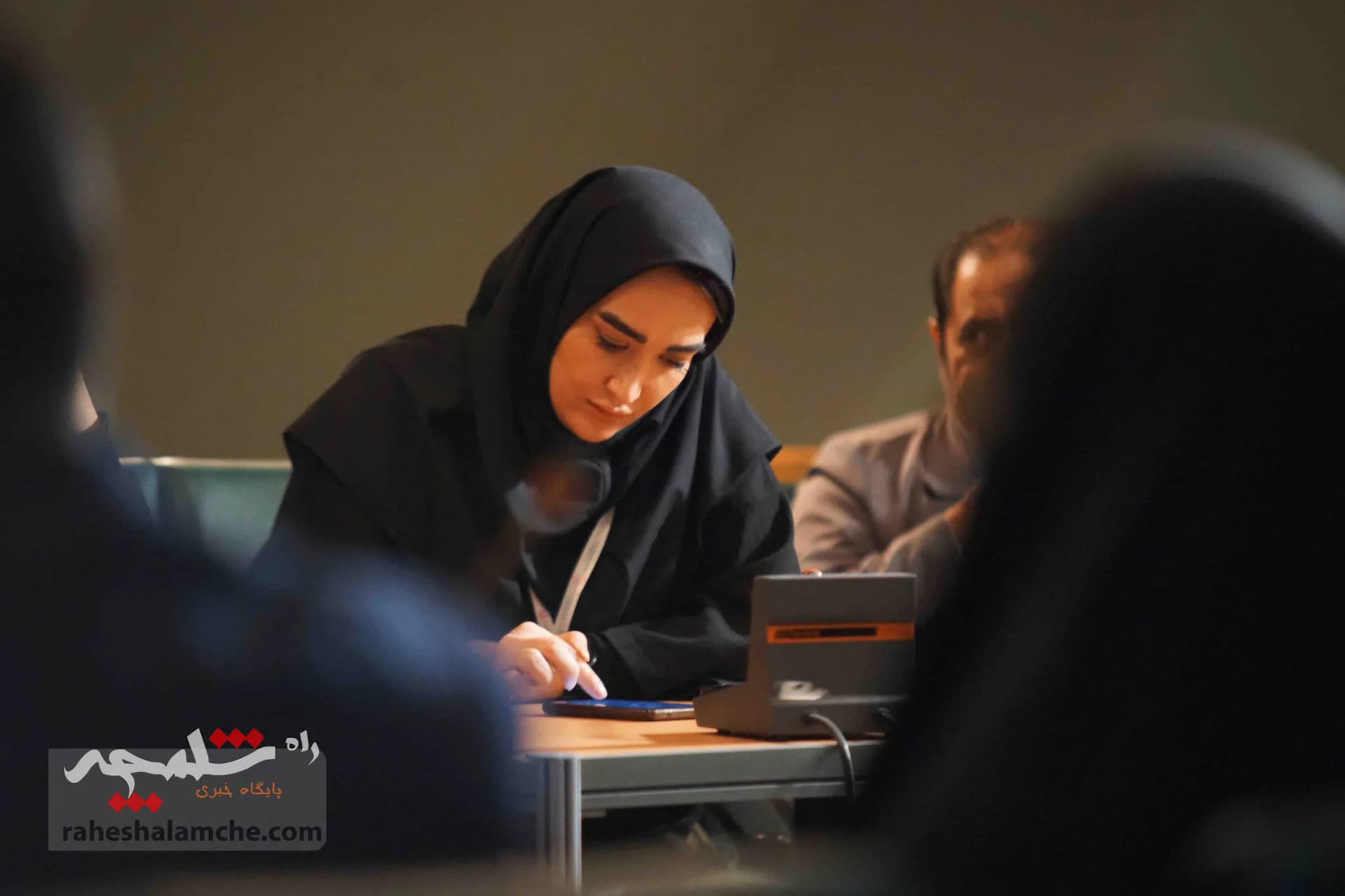 نشست خبری فراکسیون جمعیت و حمایت از خانواده +تصاویر — تصویر 24