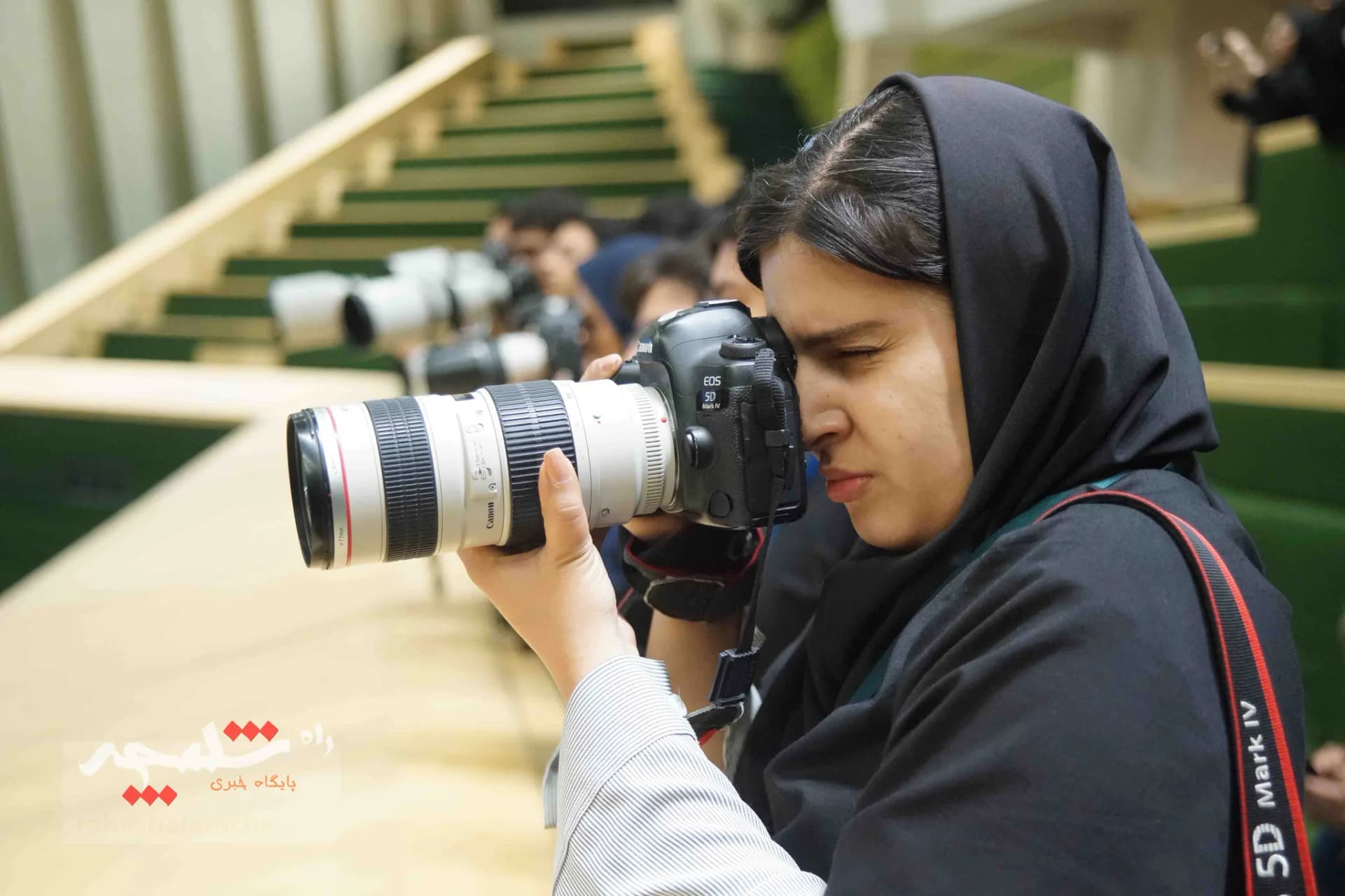 تصاویر اختصاصی راه شلمچه از آخرین جلسه مجلس یازدهم — تصویر 97