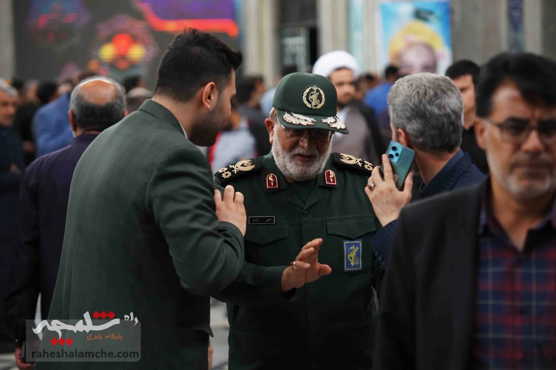 مراسم یادبود شهدای کنسولگری ایران در دمشق +تصاویر — تصویر 77