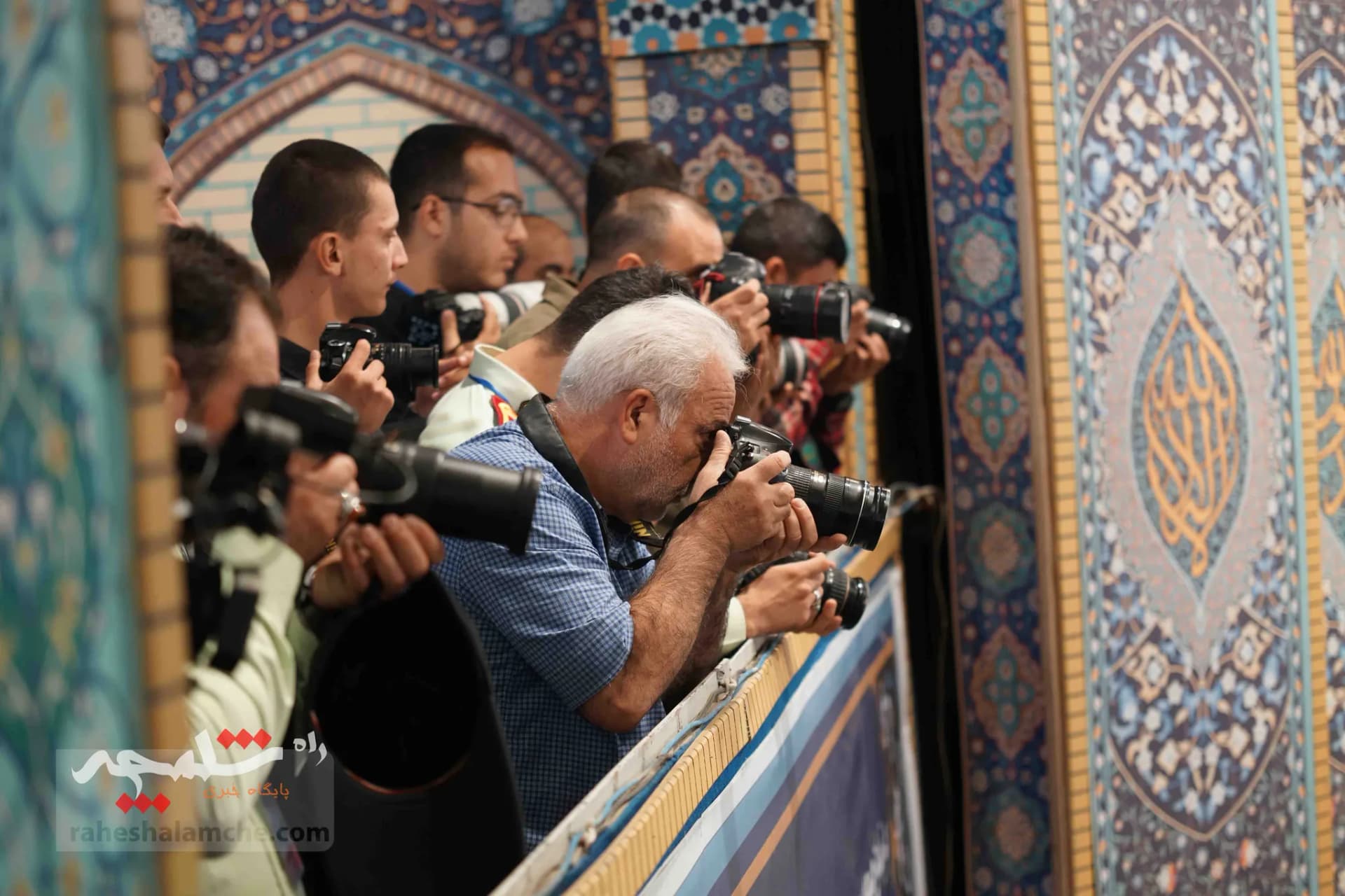 گزارش تصویری نمازجمعه تهران در هفته نیروی انتظامی — تصویر 67