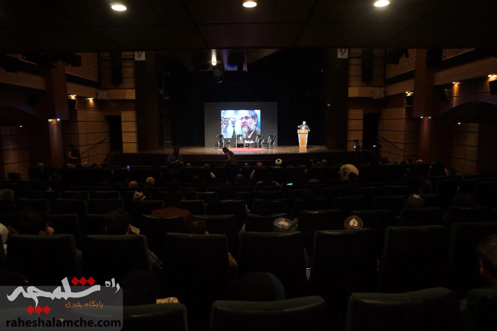گزارش تصویری همایش «آقای نادر» با حضور معاون پارلمانی رئیسجمهور — تصویر 54