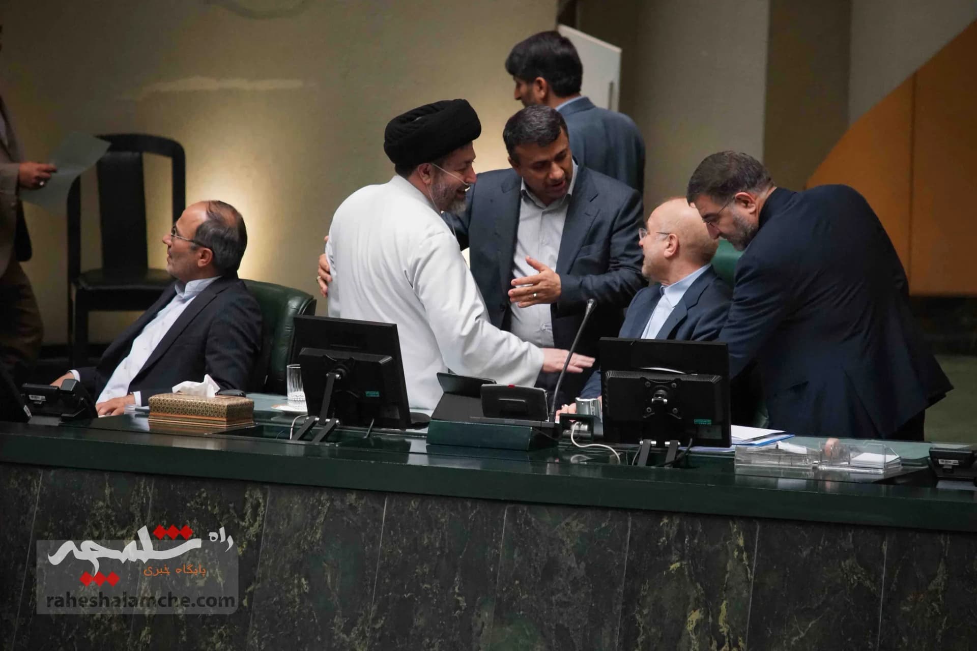 گزارش تصویری چهارمین روز از تابستان 1402 در صحن علنی مجلس — تصویر 1
