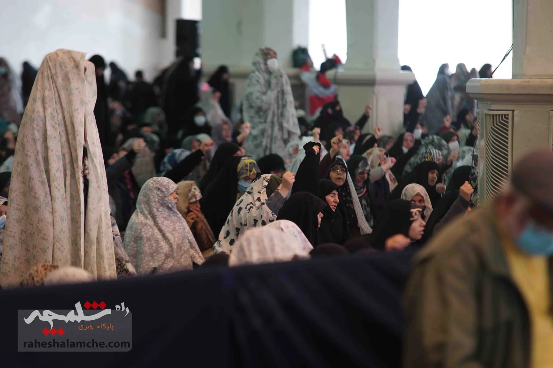 نمازجمعه این هفته تهران در مصلی امام خمینی(ره) برگزار شد +تصاویر — تصویر 23