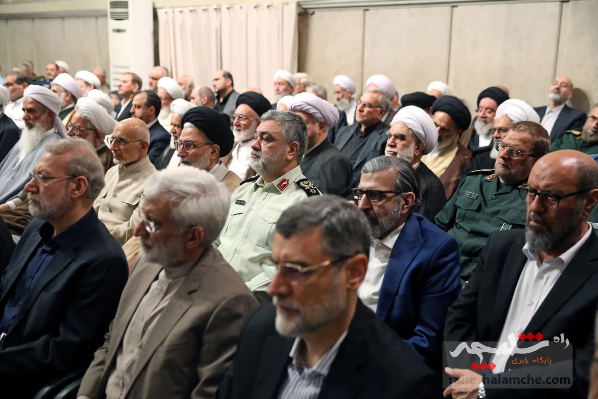 چه کسانی در مراسم تنفیذ حکم مسعود پزشکیان حضور داشتند؟ +تصاویر — تصویر 31