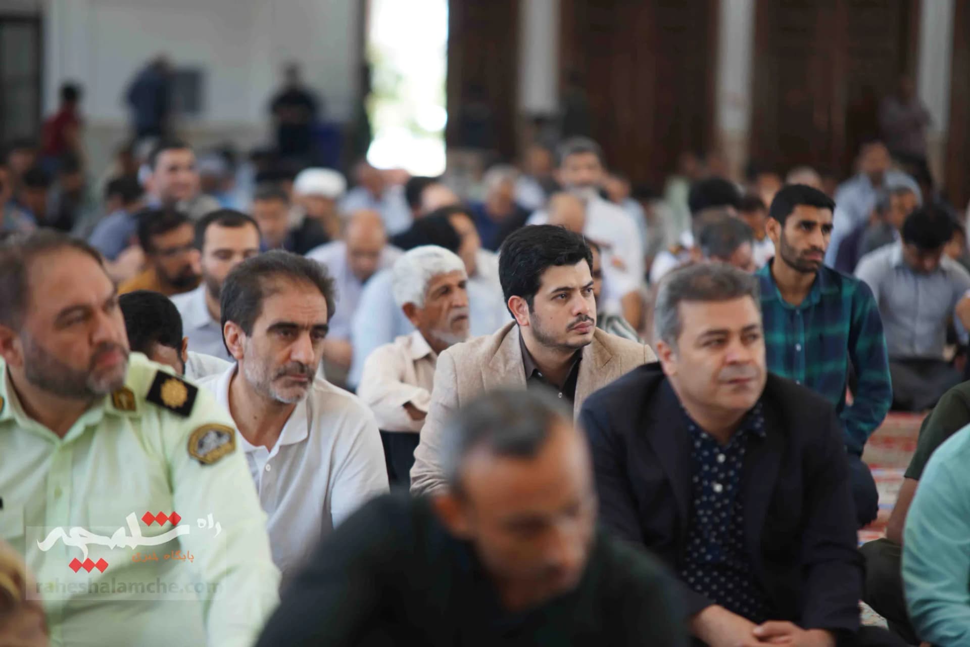 نماز جمعه جزیره کیش برگزار شد +تصاویر — تصویر 40