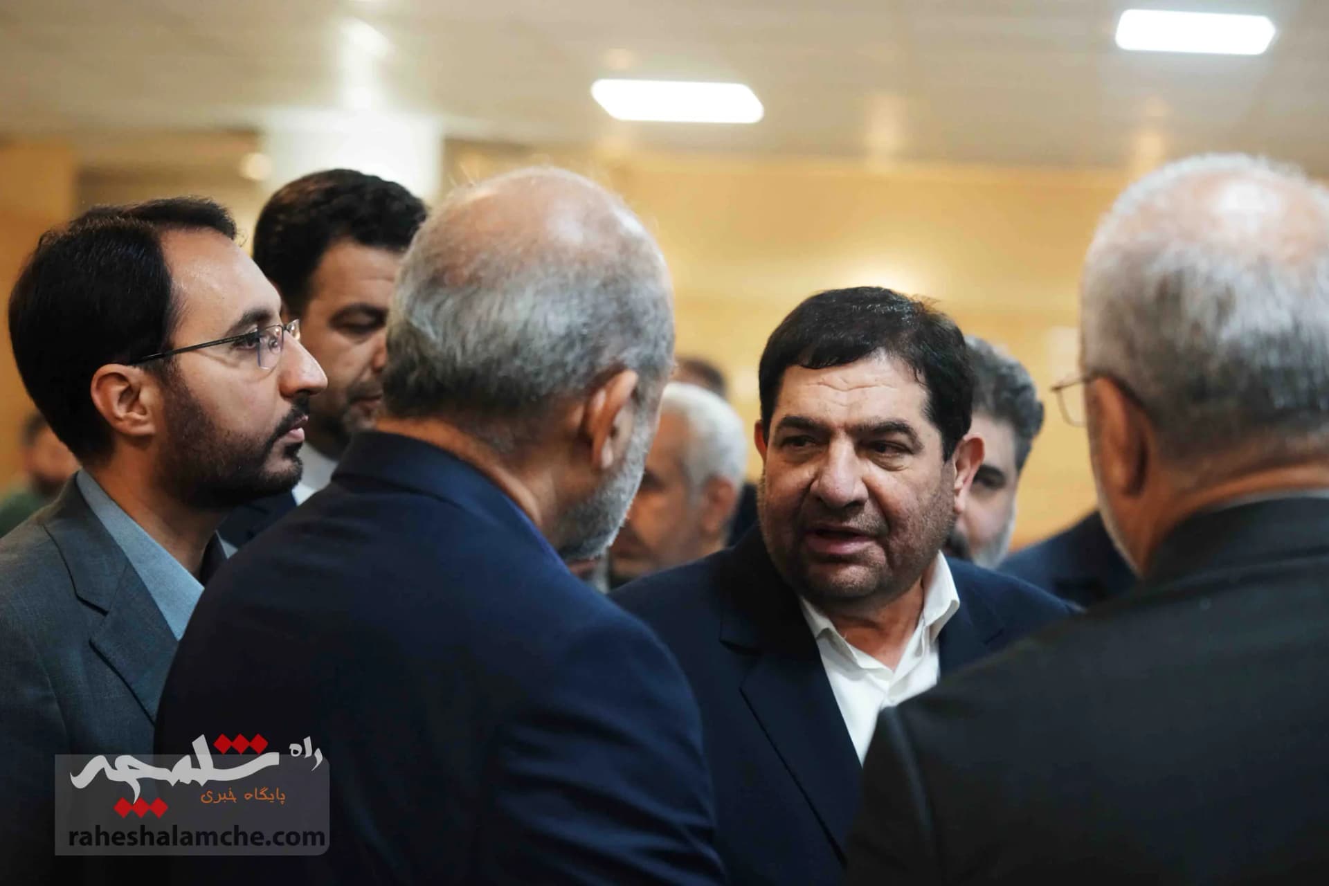 روز رایگیری در ستاد انتخابات وزارت کشور +تصاویر — تصویر 17