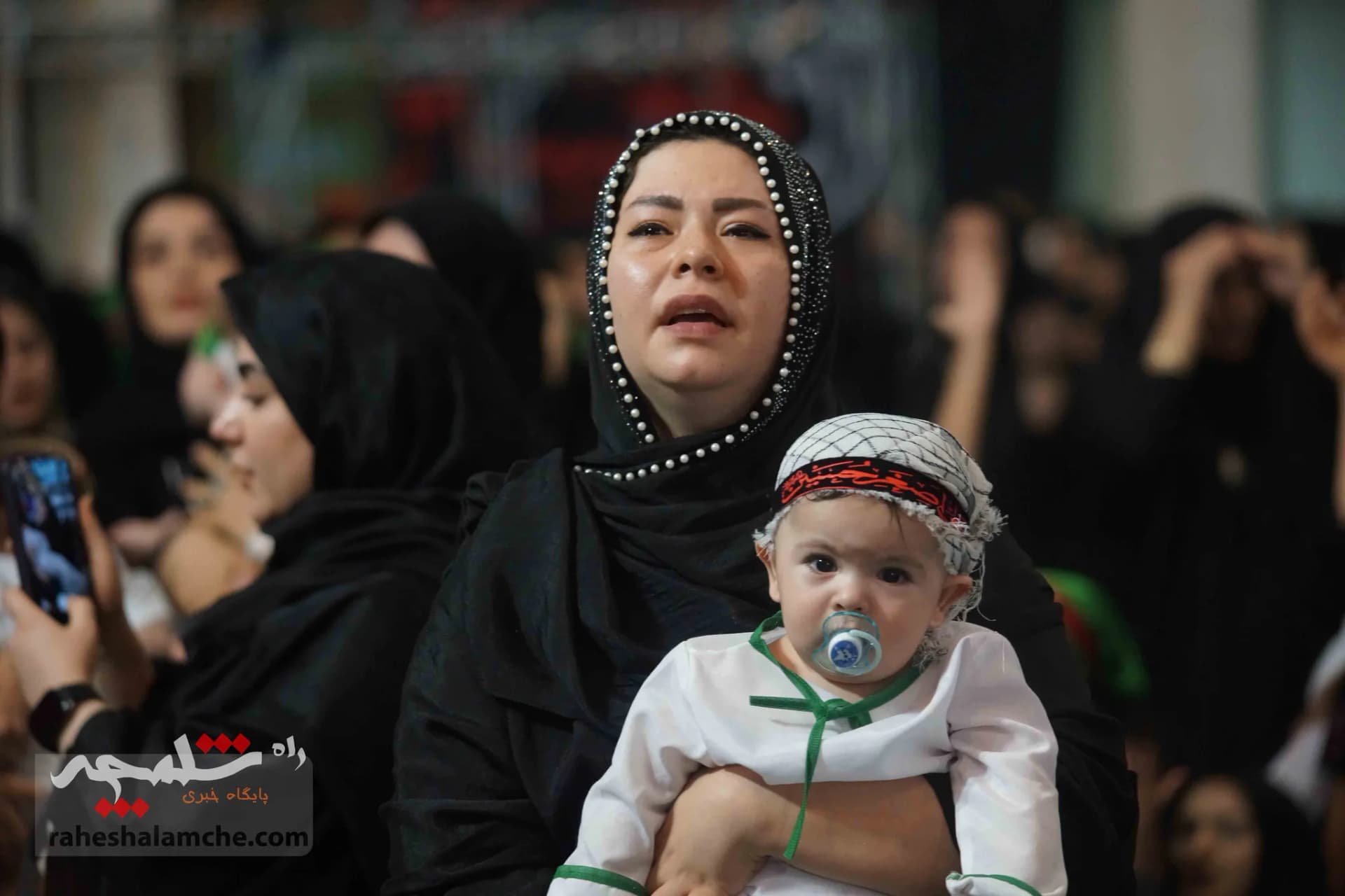 اجتماع بزرگ شیرخوارگان حسینی به یاد کودکان غزه + تصاویر — تصویر 27