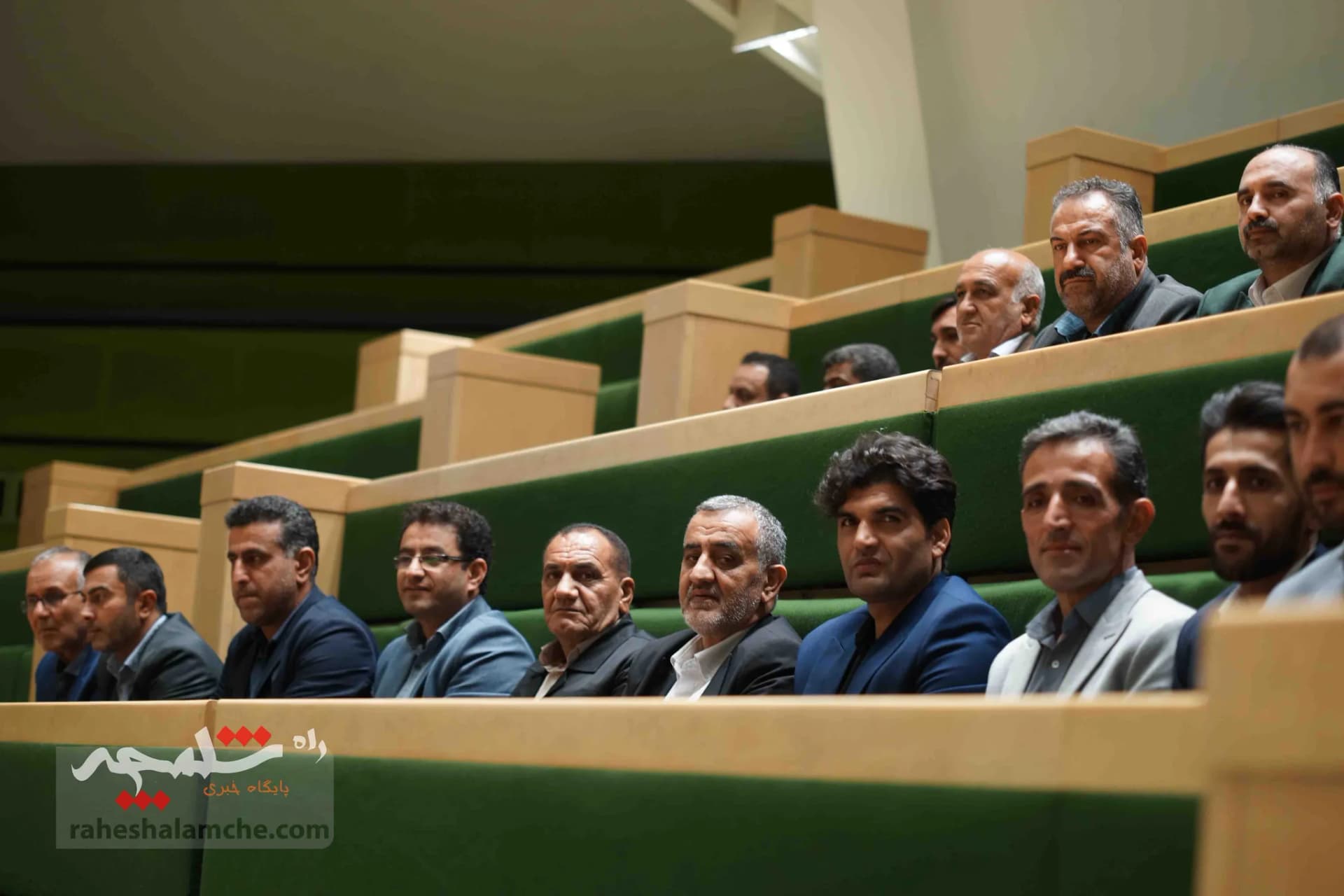 ساروی‌های مهمان روز یکشنبه مجلس+تصاویر — تصویر 2
