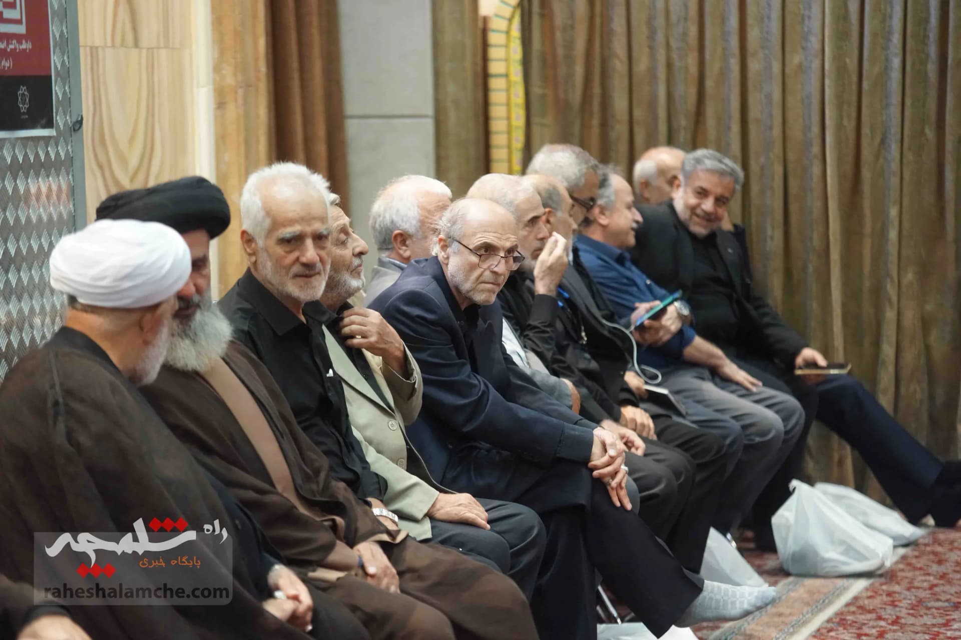 مراسم ختم پدر شهیدان حجازی چه کسانی حضور داشتند؟ +تصاویر — تصویر 75