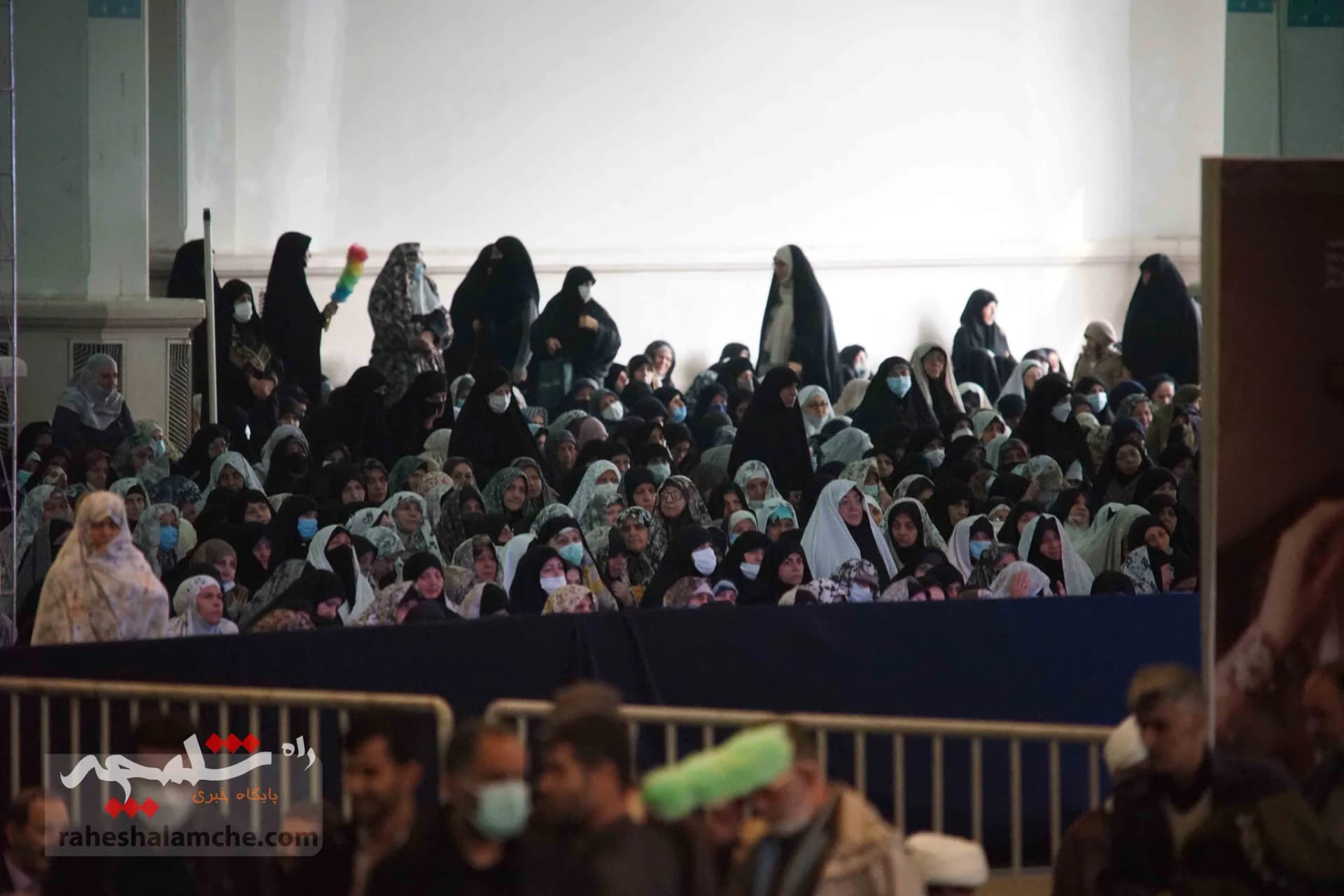 نماز جمعه این هفته تهران برگزار شد +تصاویر — تصویر 19