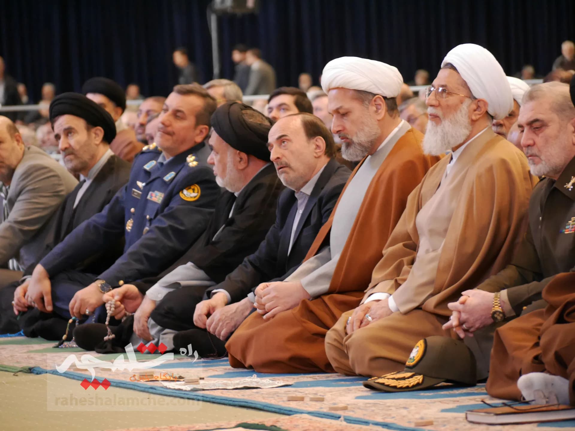 اولین نماز جمعه تهران در ماه مبارک رمضان برگزار شد +تصاویر — تصویر 62