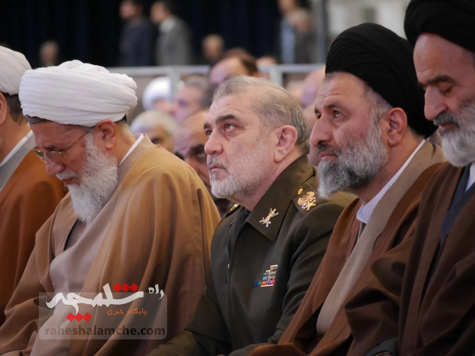 اولین نماز جمعه تهران در ماه مبارک رمضان برگزار شد +تصاویر — تصویر 60