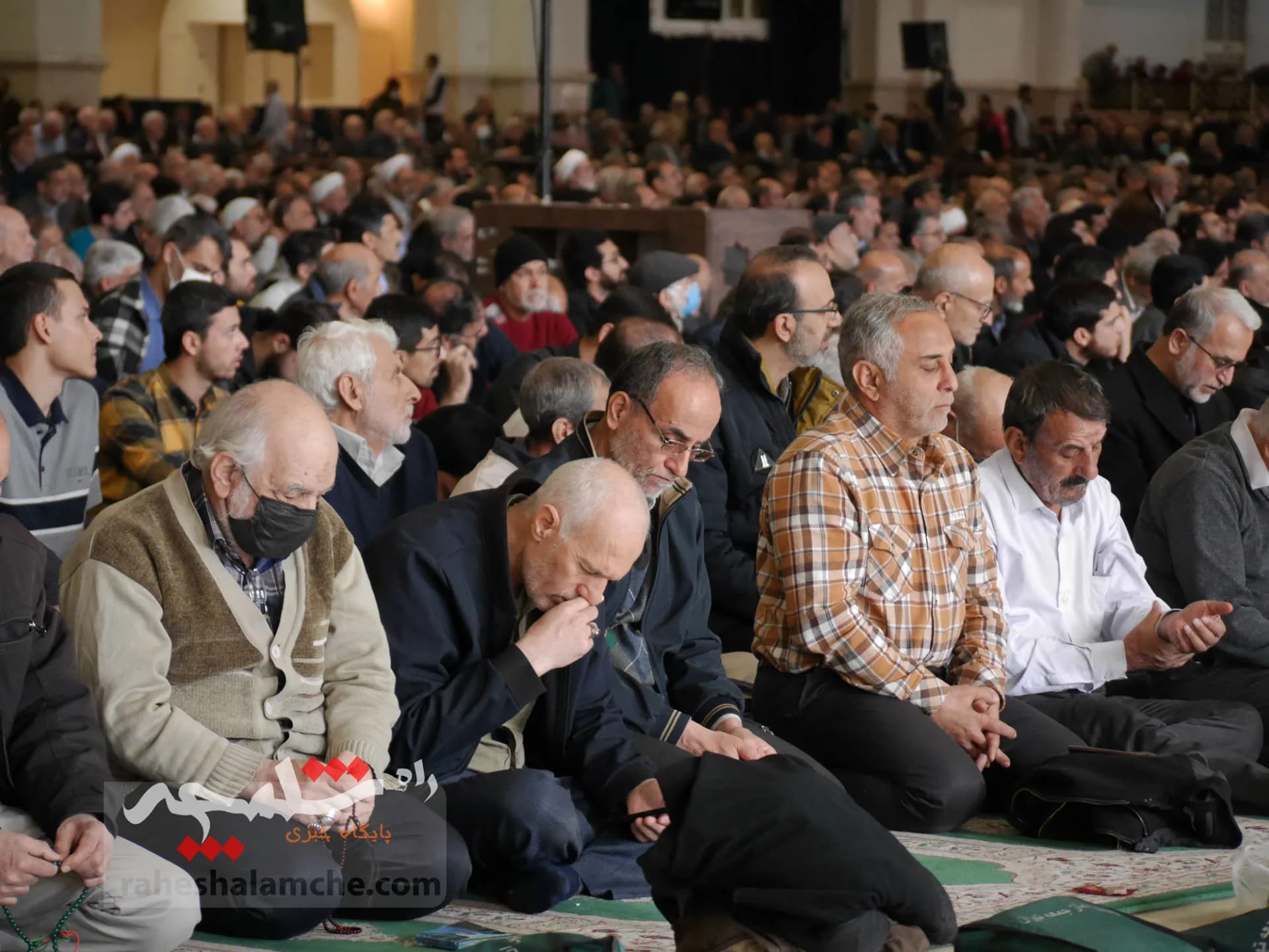 اولین نماز جمعه تهران در ماه مبارک رمضان برگزار شد +تصاویر — تصویر 44