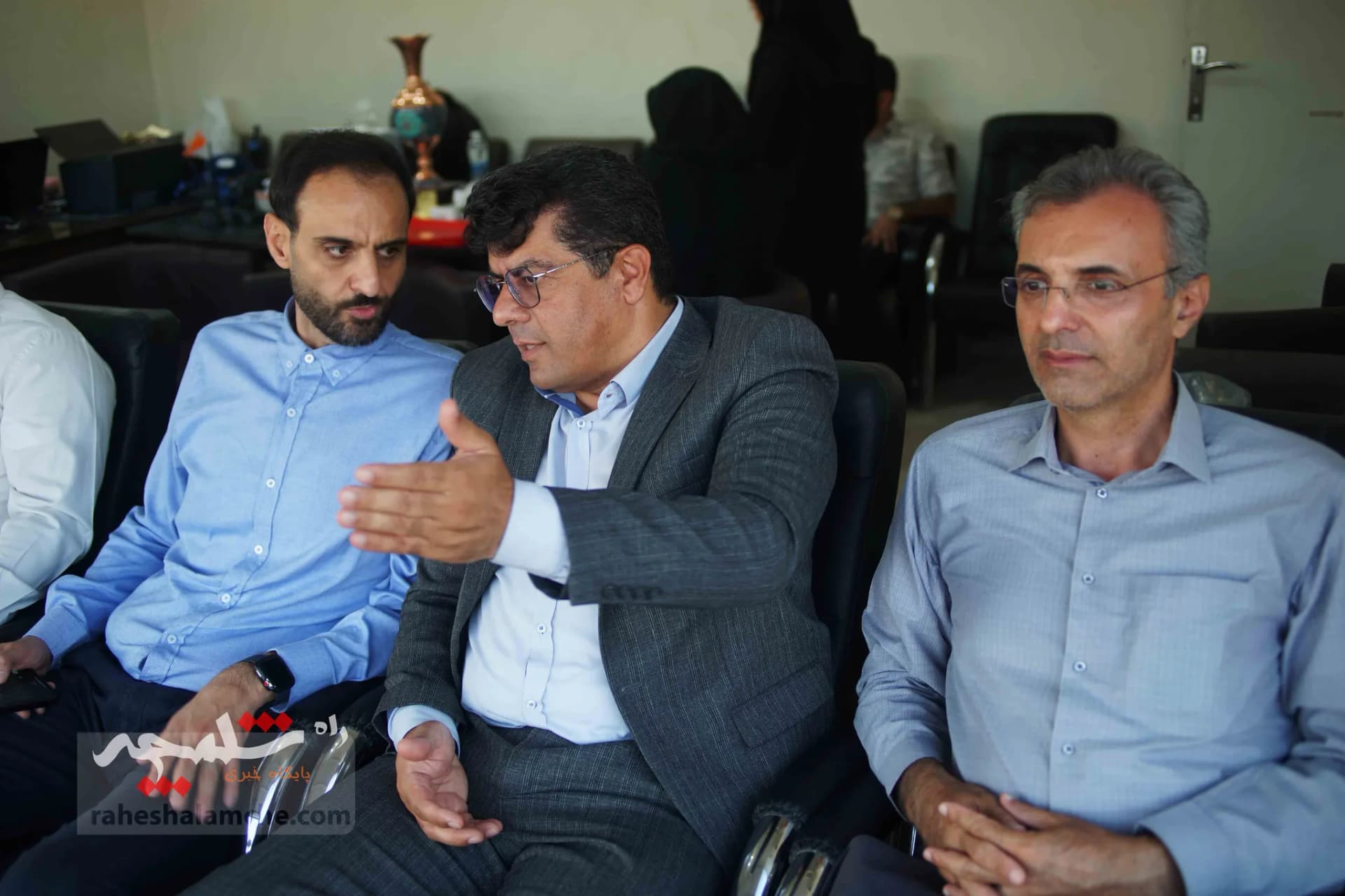 مکاری‌نژاد قهرمان مسابقات سوارکاری استان تهران شد +تصاویر — تصویر 19