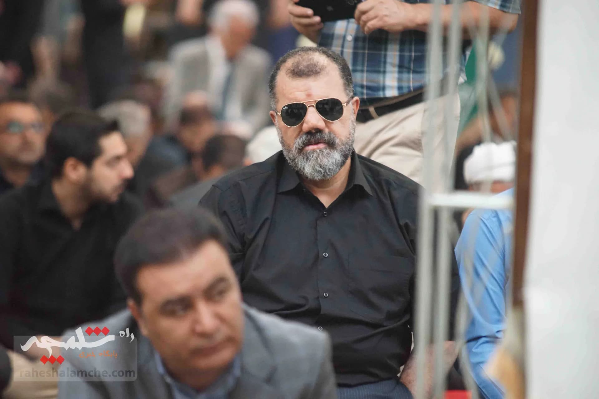 احمدینژادیها برای ختم همسر مرتضی تمدن سنگ تمام گذاشتند +تصاویر — تصویر 95