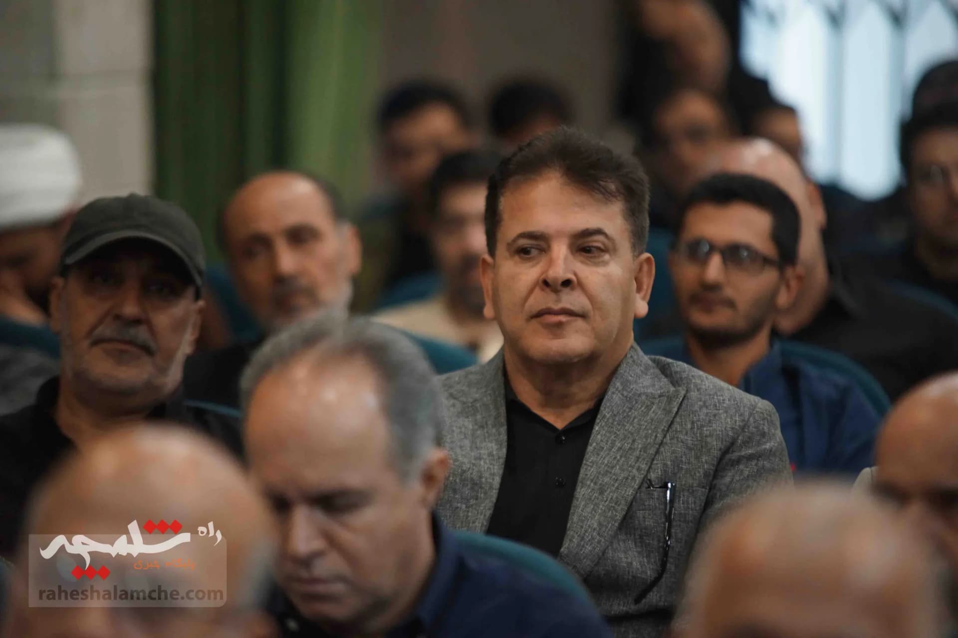 چه کسانی در مراسم ختم «سارا طاووسی» حضور داشتند؟ +تصاویر — تصویر 73