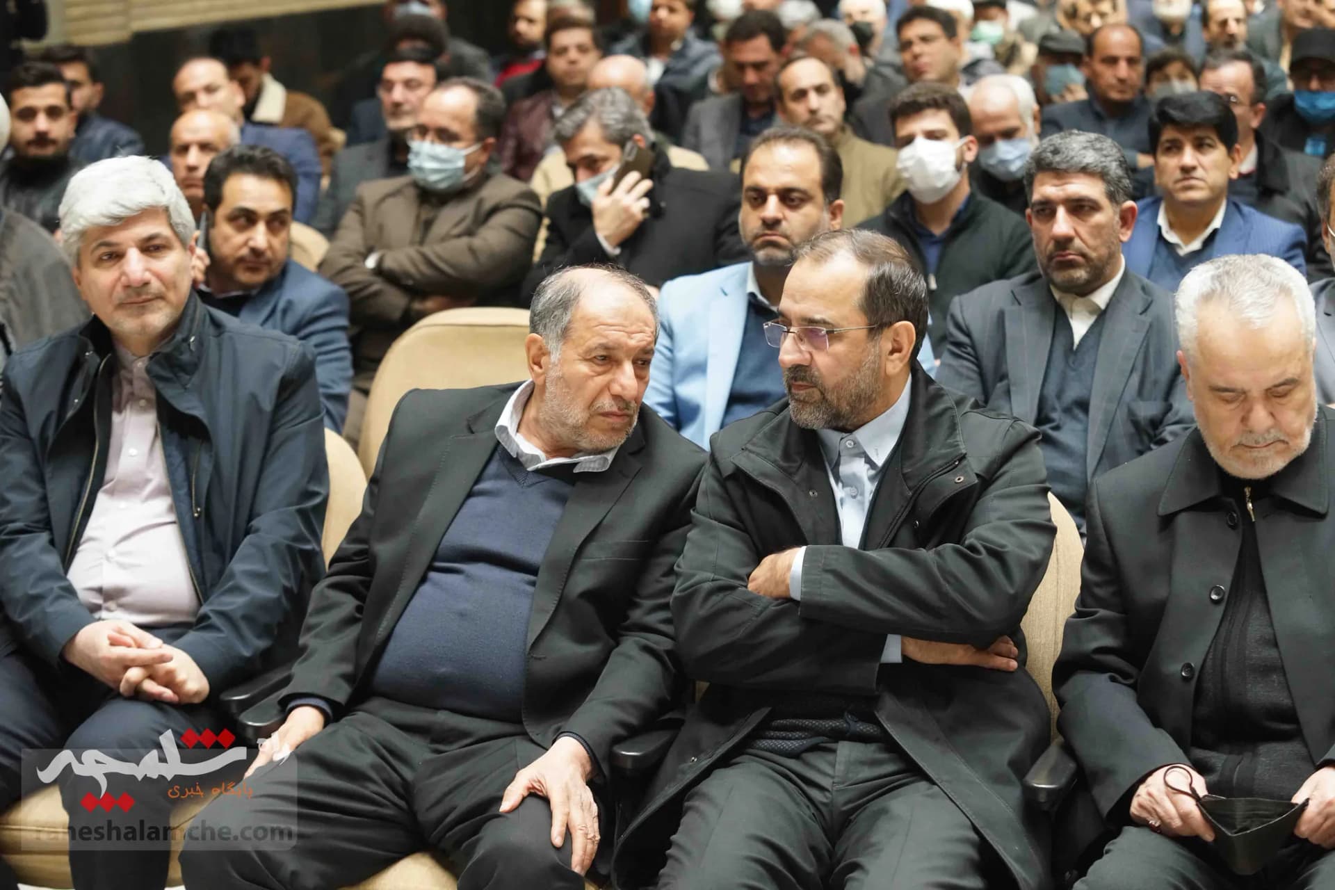 چه کسانی در مجلس ترحیم پدر مدیرعامل شرکت دخانیات کشور حضور داشتند؟ +تصاویر — تصویر 71