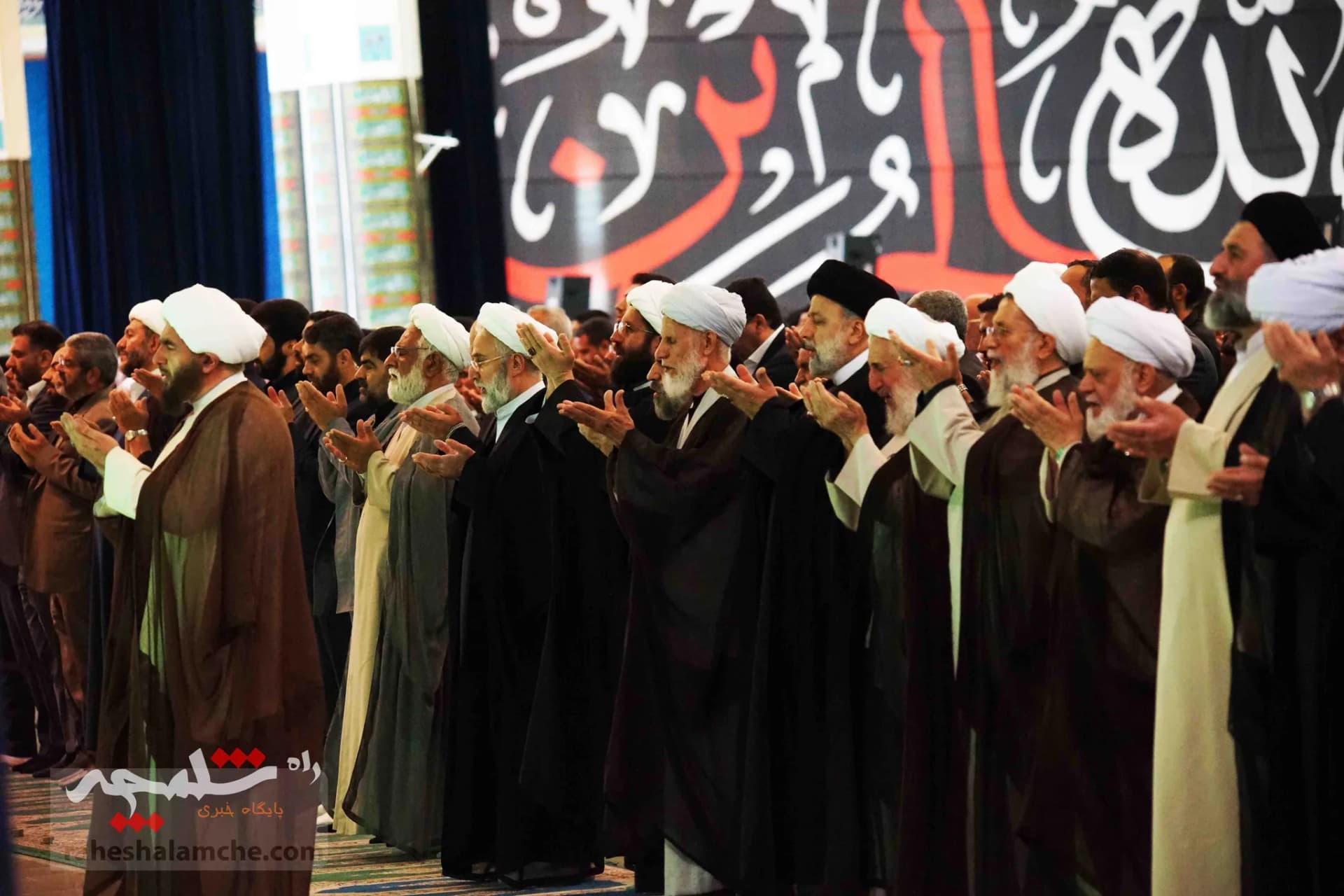 نماز جمعه این هفته تهران در مصلی امام خمینی(ره) برگزار شد +تصاویر — تصویر 65