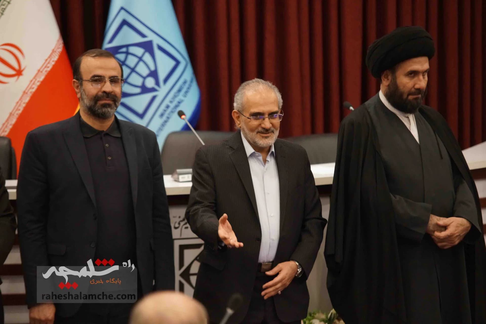 برگزاری همایش«مقاومت و جهان آینده» با حضور معاون رئیسجمهور در قزوین +تصاویر — تصویر 65
