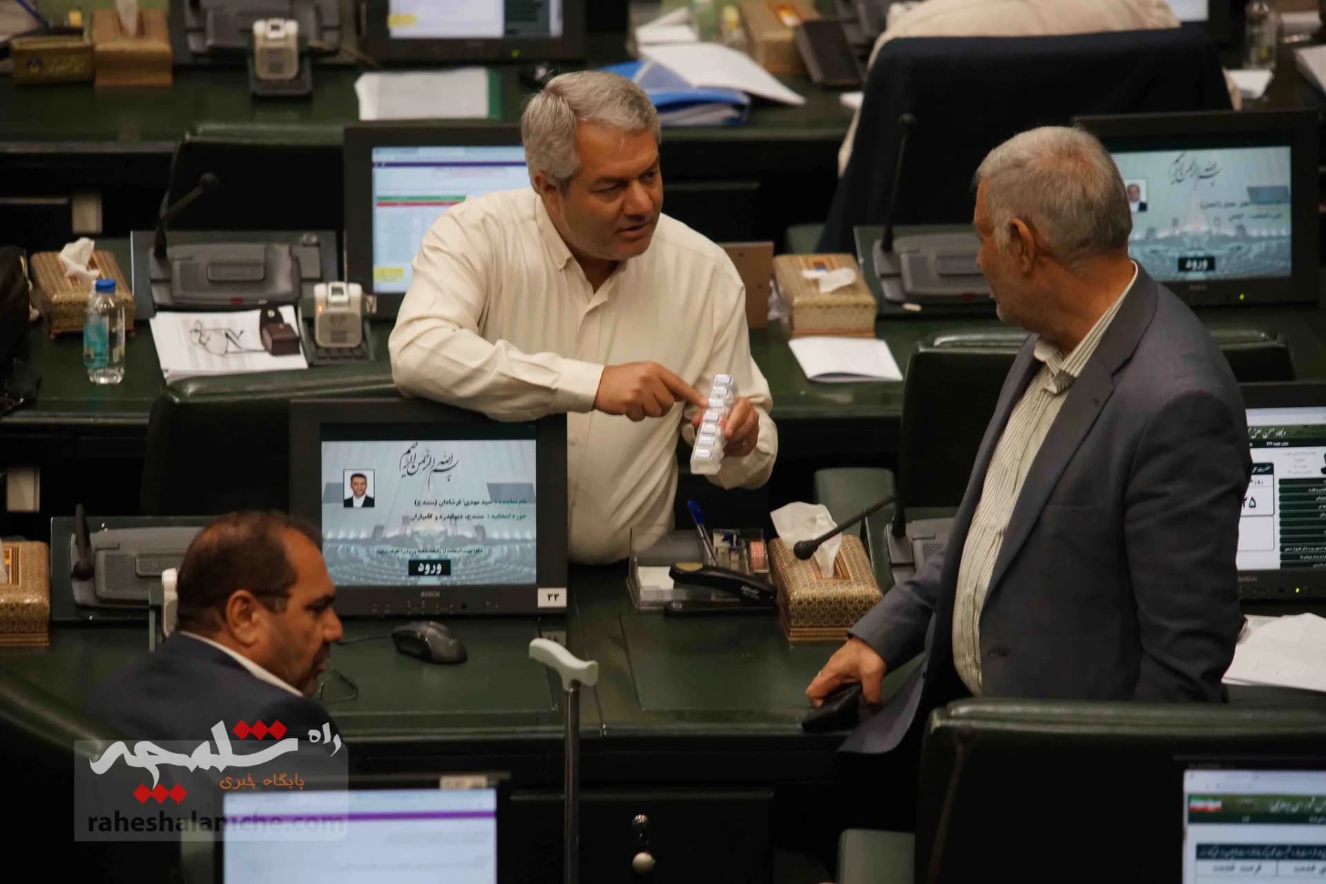 گزارش تصویری چهارمین روز از تابستان 1402 در صحن علنی مجلس — تصویر 25