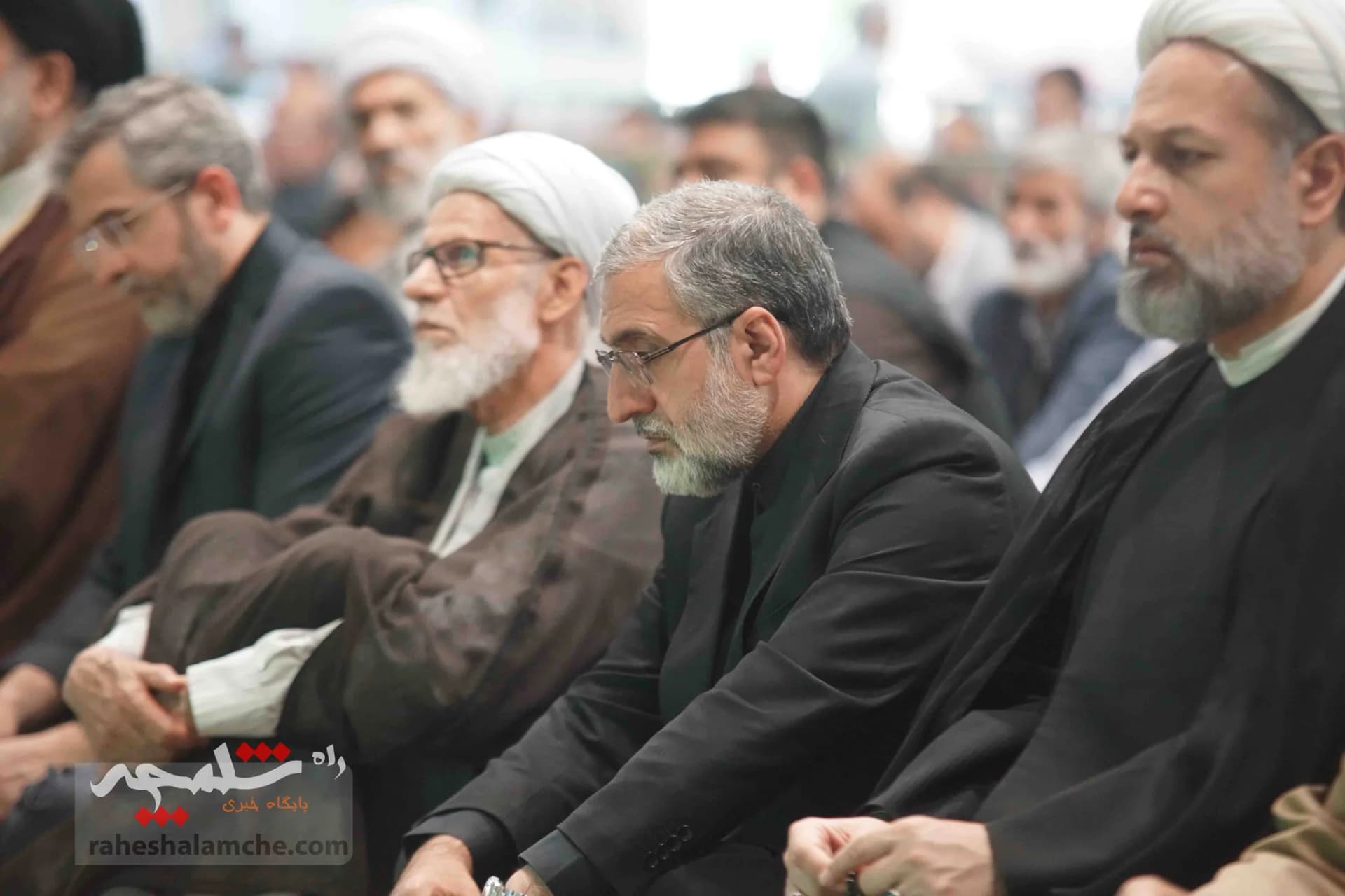 نماز جمعه این هفته تهران برگزار شد +تصاویر — تصویر 23