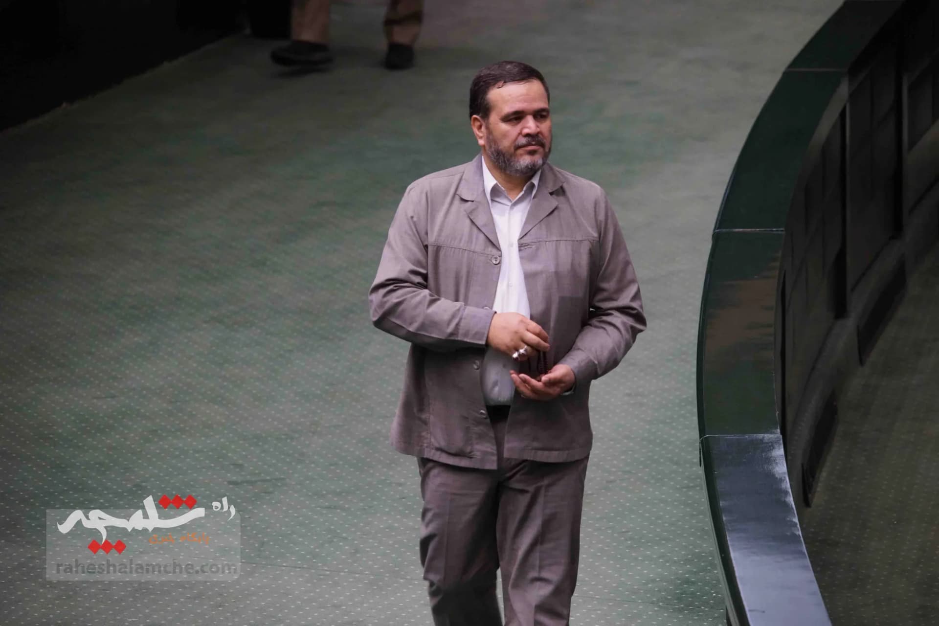 گزارش تصویری چهارمین روز از تابستان 1402 در صحن علنی مجلس — تصویر 12