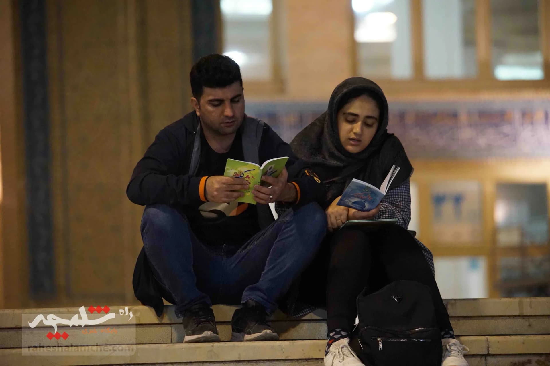 مراسم احیای شب 19 ماه مبارک رمضان در مصلای امام خمینی(ره) برگزار شد +تصاویر — تصویر 22