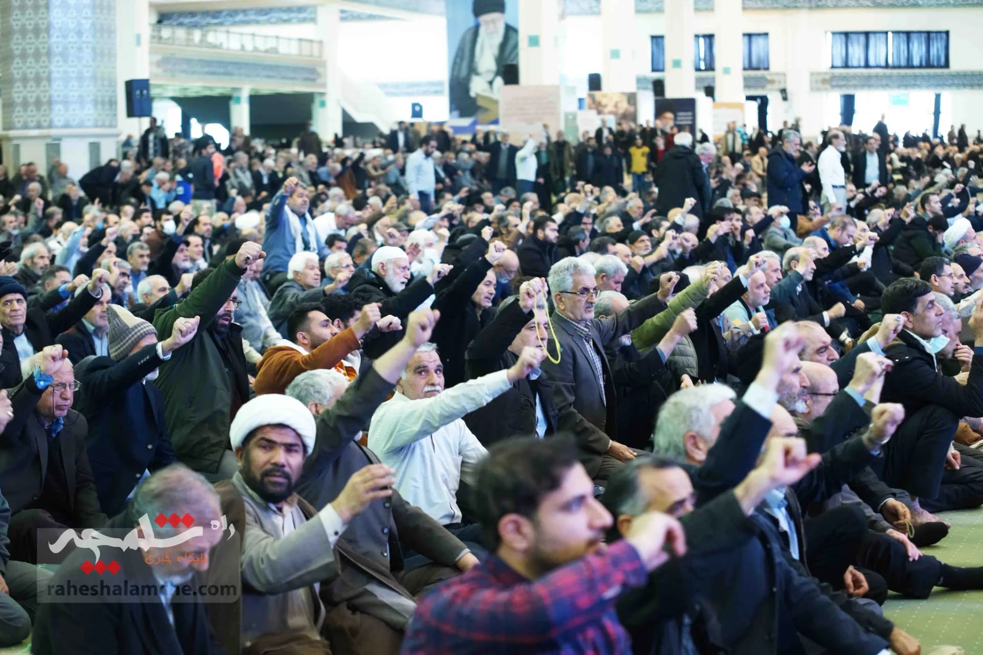 نماز جمعه این هفته تهران برگزار شد +تصاویر — تصویر 13