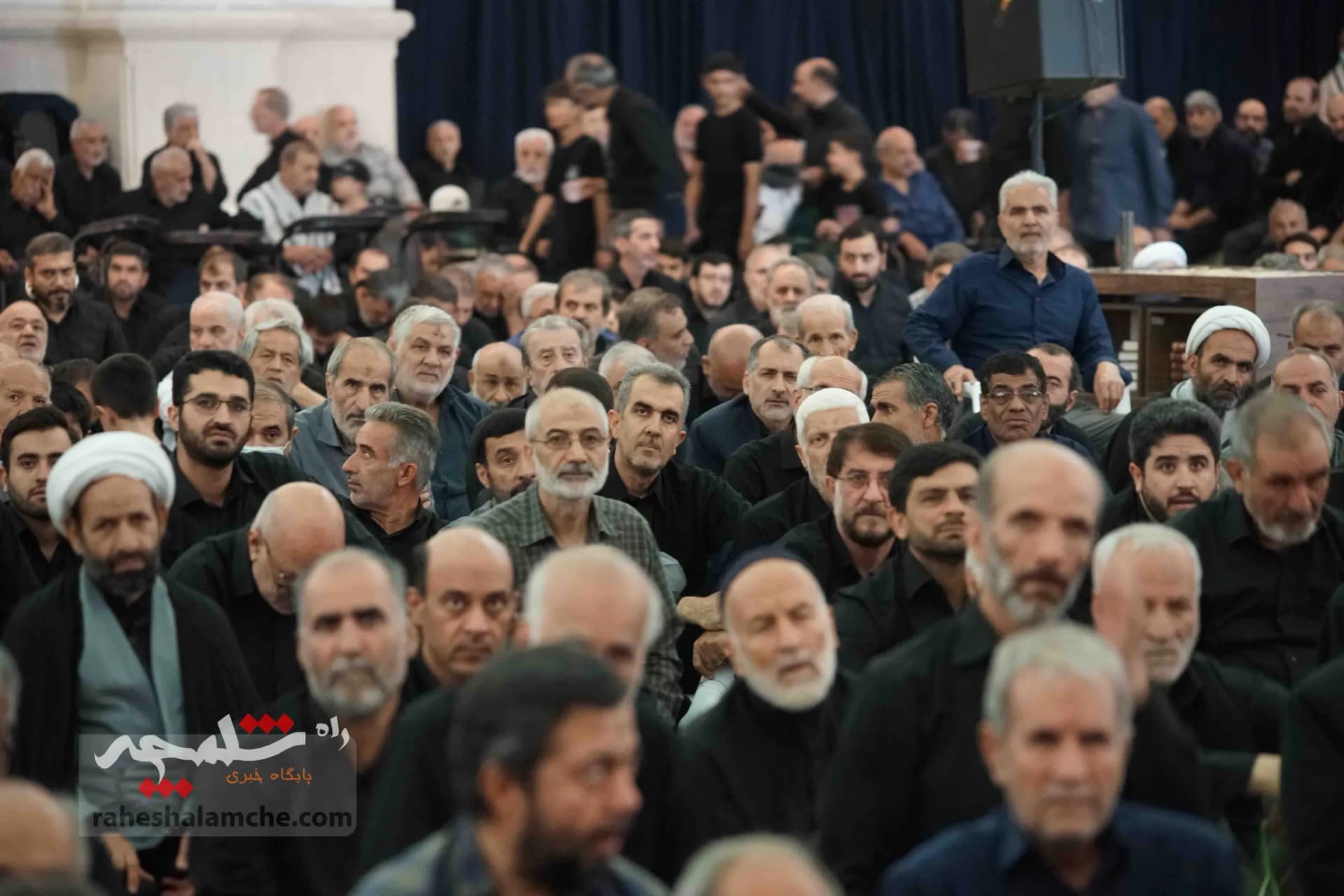 نمازجمعه این هفته تهران برگزار شد +تصاویر — تصویر 36