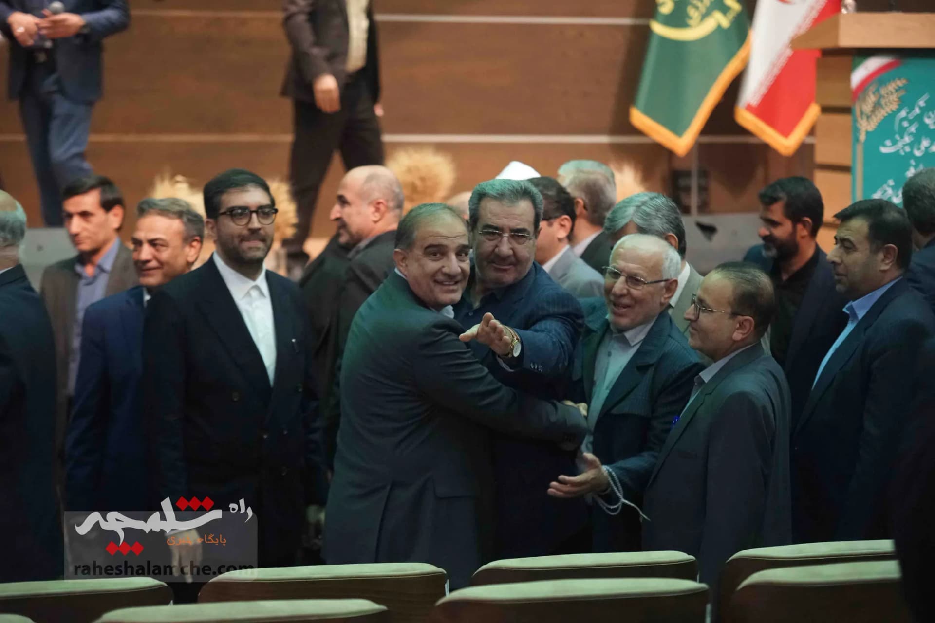 گزارش تصویری از معارفه «نوری قزلجه» وزیر جهاد کشاورزی — تصویر 47