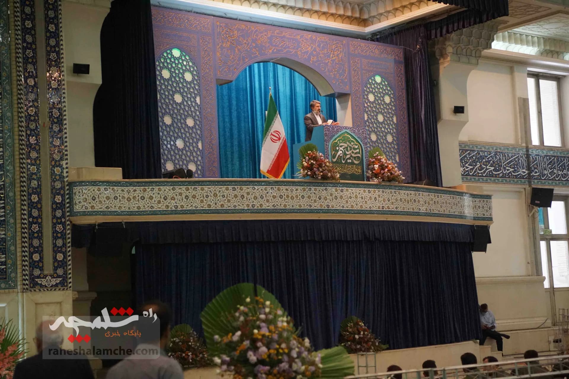 حاشیه‌های نماز جمعه امروز تهران در روز عید غدیر خم +تصاویر — تصویر 1
