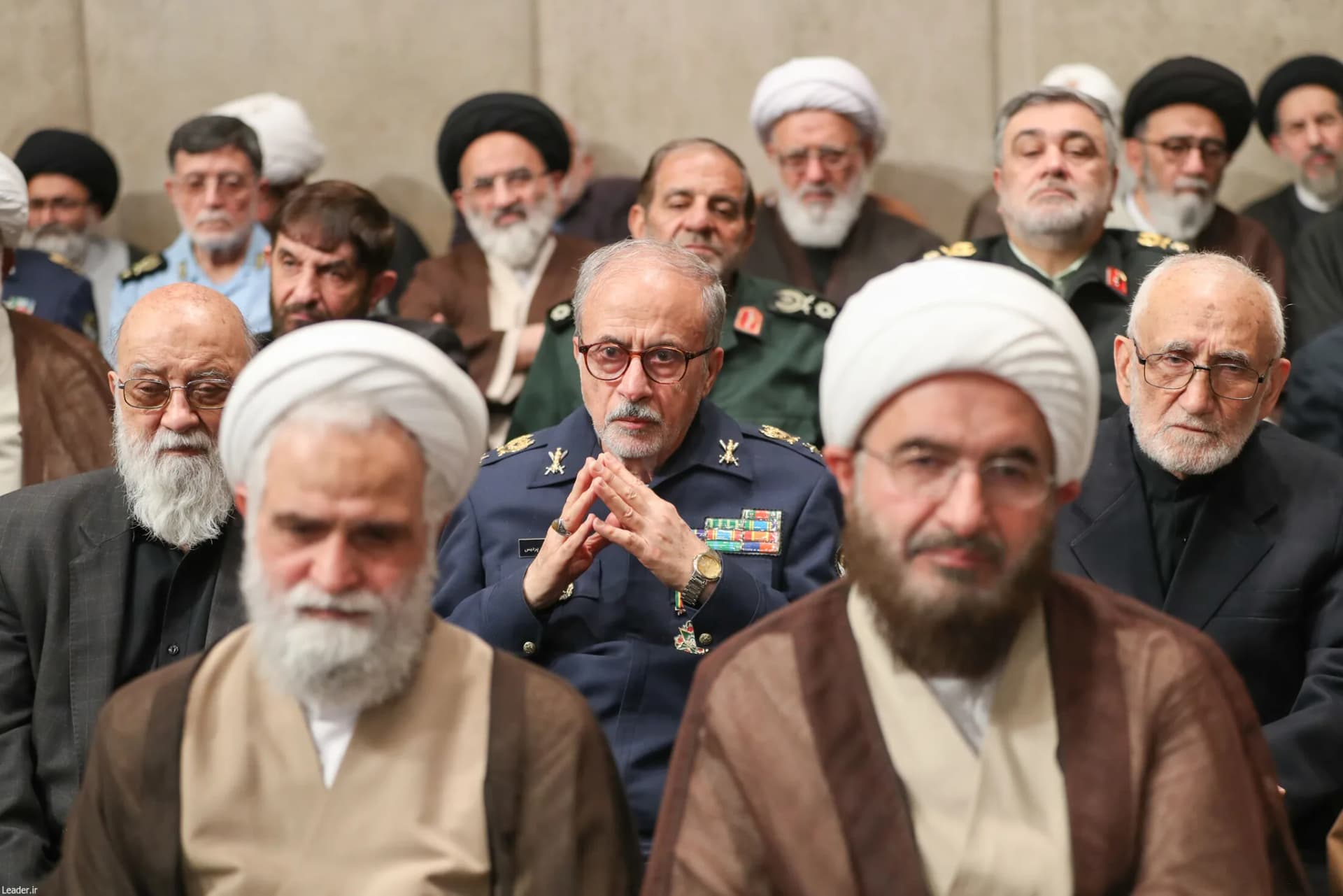 دیدار رمضانی کارگزارن نظام با رهبر انقلاب +تصاویر — تصویر 48