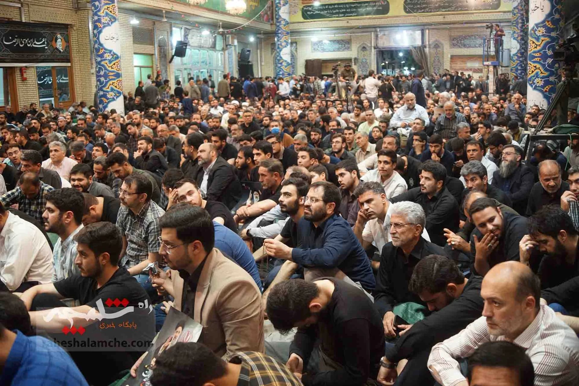 چه کسانی در مراسم گرامی‌داشت شهدای خدمت در مسجد ارک حضور داشتند؟ +تصاویر — تصویر 56