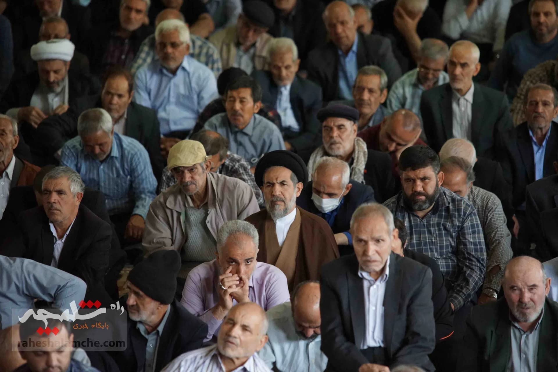نمازجمعه 5 آبان تهران برگزار شد +تصاویر — تصویر 48