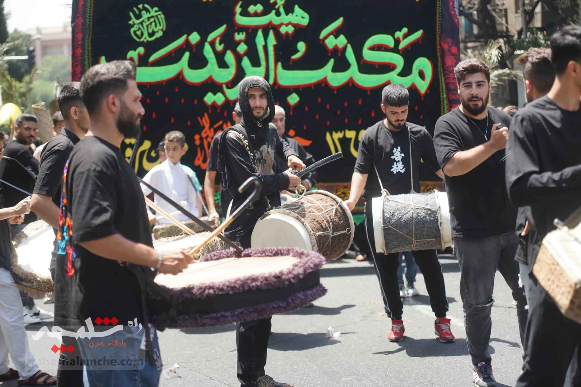 عزاداری خاص در تهران +تصاویر — تصویر 26