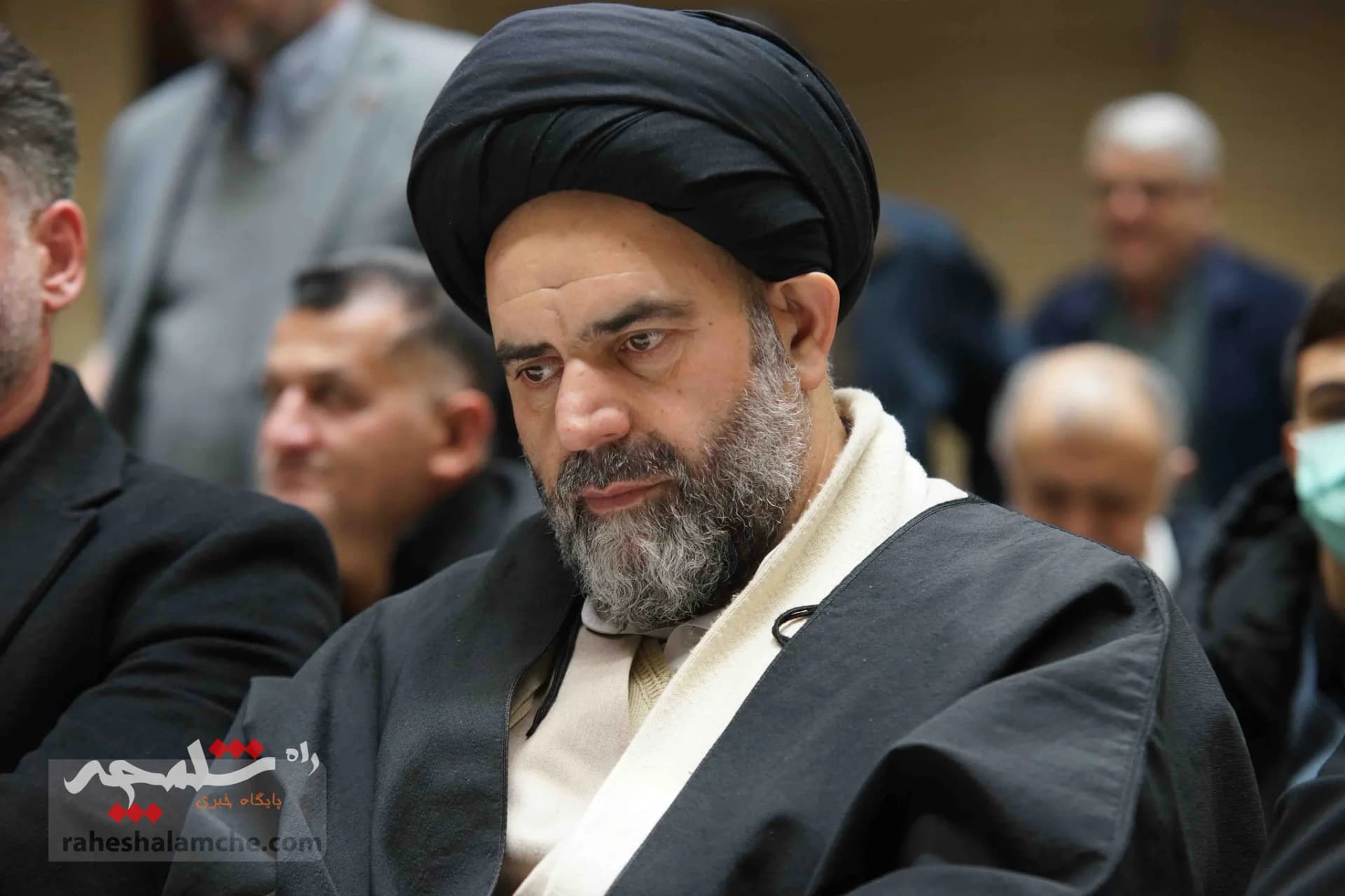 چه کسانی در مجلس ترحیم پدر مدیرعامل شرکت دخانیات کشور حضور داشتند؟ +تصاویر — تصویر 33