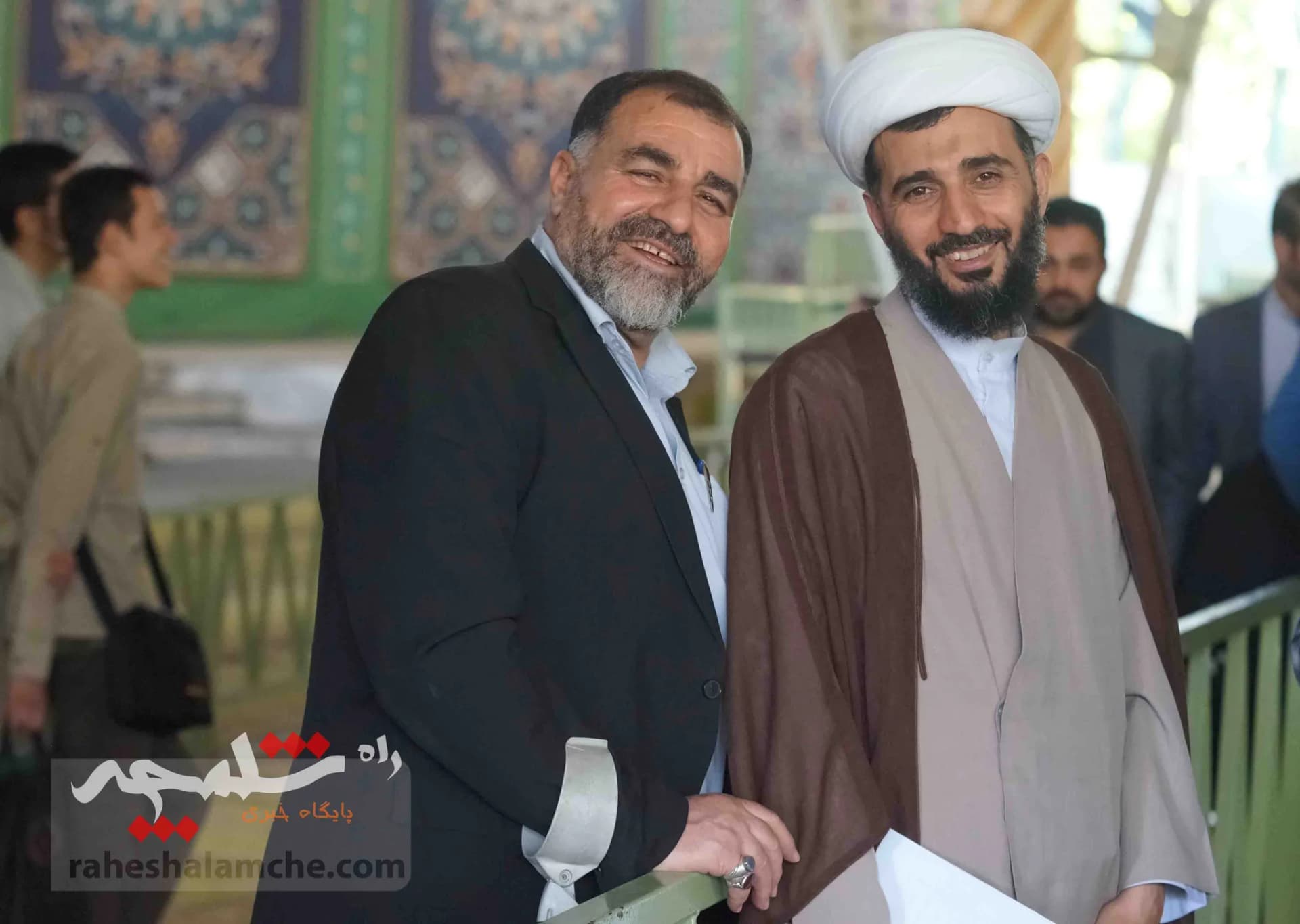 دیدار چهره به چهره امام جمعه موقت تهران با مردم +تصاویر — تصویر 34