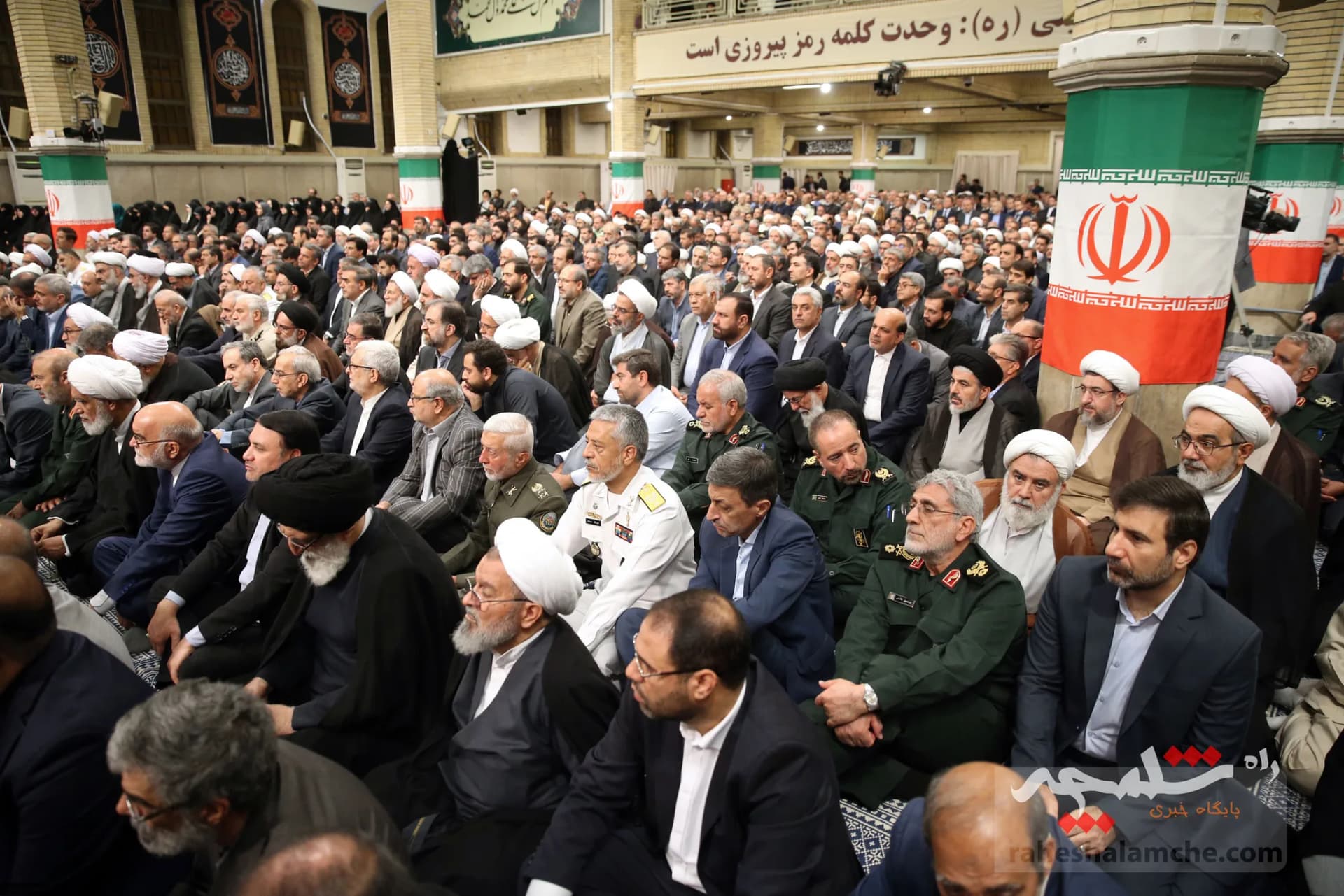 چه کسانی در مراسم تنفیذ حکم مسعود پزشکیان حضور داشتند؟ +تصاویر — تصویر 2