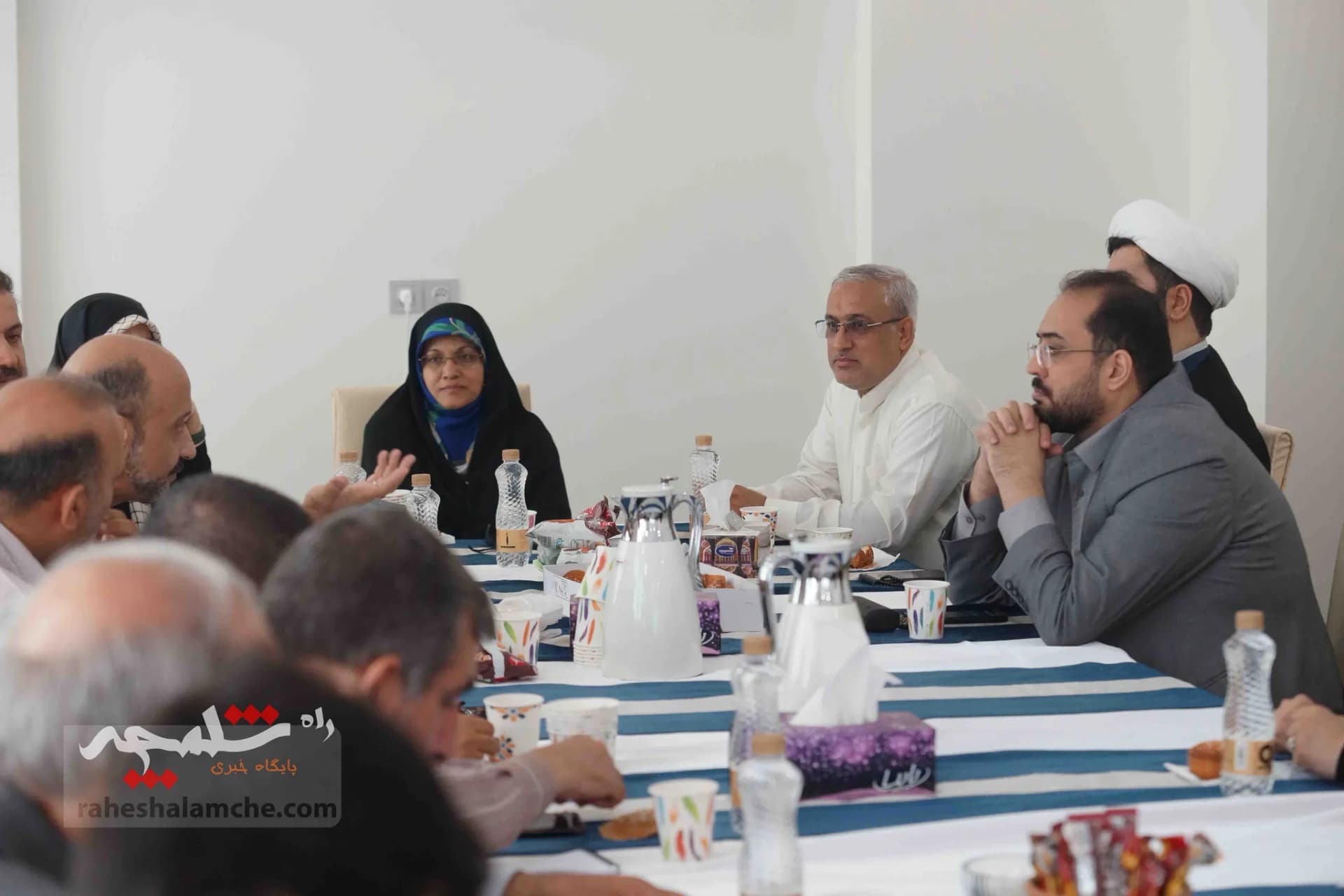 نشست ستاد انتخاباتی زاکانی در امور بینالملل و ایرانیان خارج از کشور +تصاویر — تصویر 6