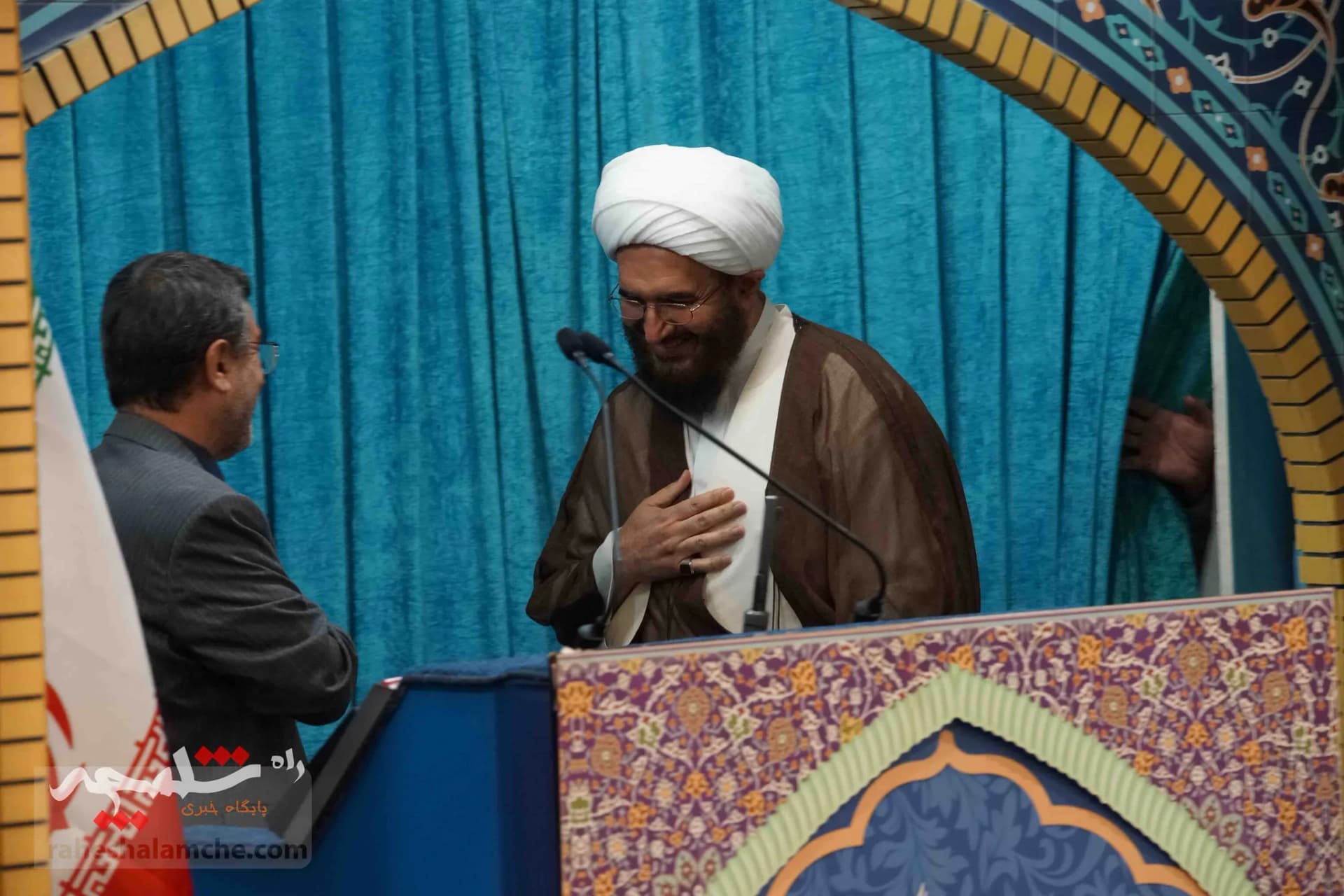 نماز جمعه پرشکوه این هفته تهران در دانشگاه تهران برگزار شد +تصاویر — تصویر 12