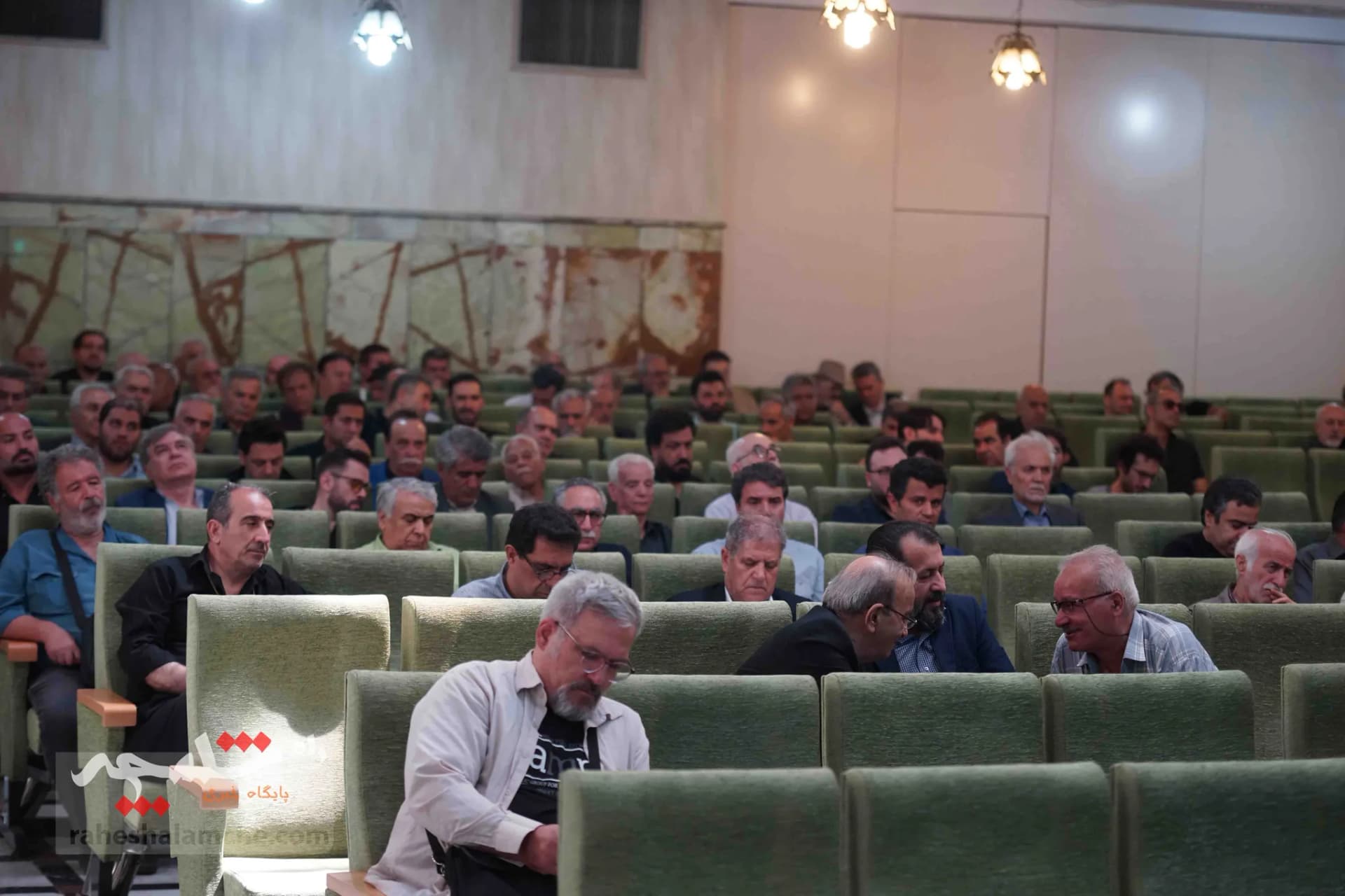 مراسم ختم «خسرو امیرصادقی» برگزار شد +تصاویر — تصویر 29
