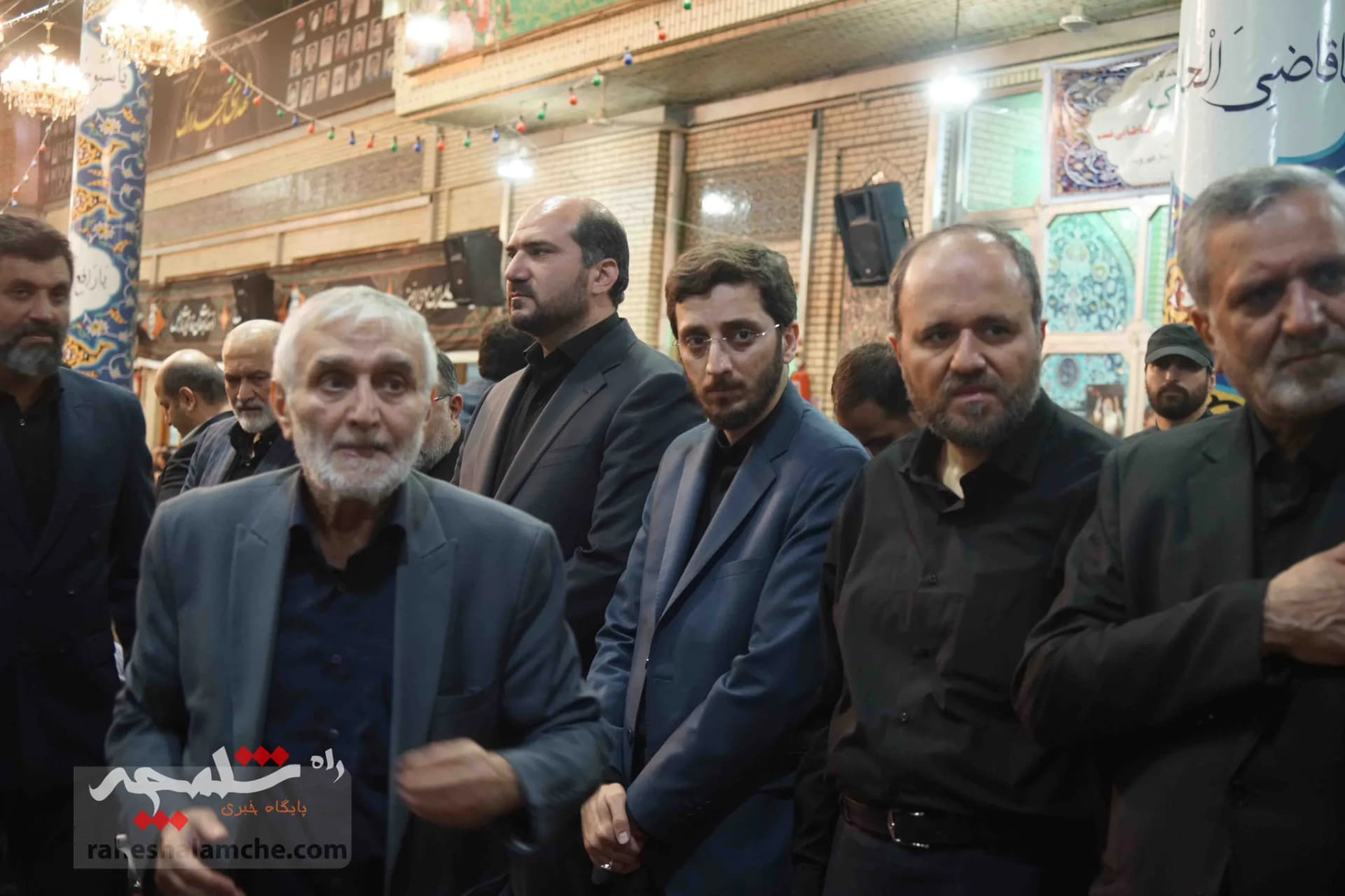 چه کسانی در مراسم گرامی‌داشت شهدای خدمت در مسجد ارک حضور داشتند؟ +تصاویر — تصویر 8