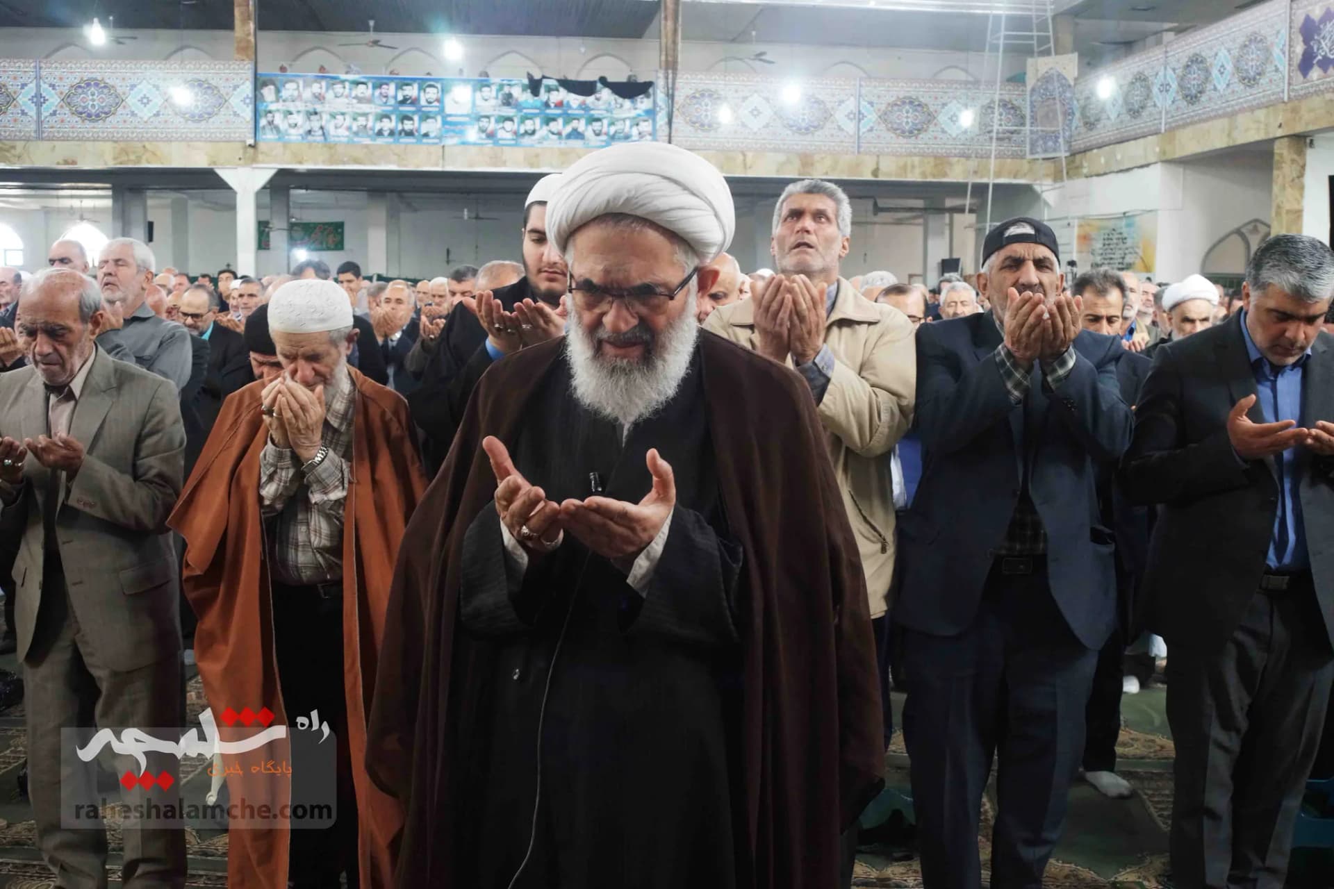 نماز جمعه این هفته قائمشهر برگزار شد +تصاویر — تصویر 42